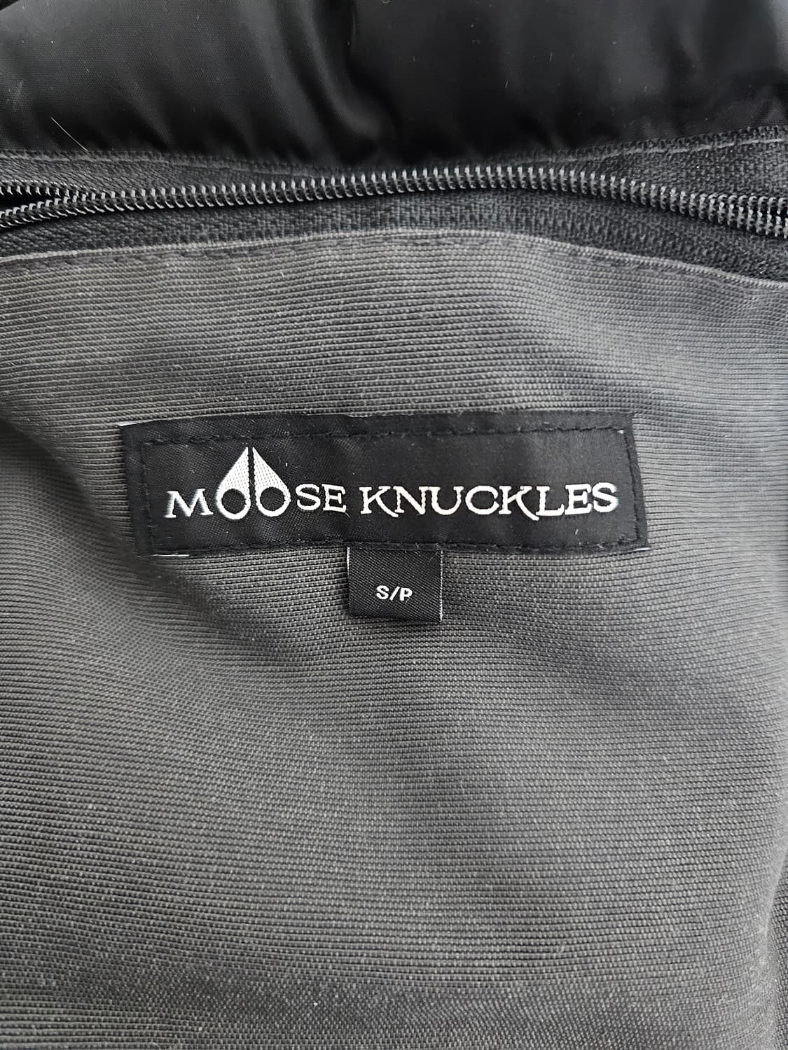 무스너클 여성 스틸링 패딩 S 정품 상품이미지4