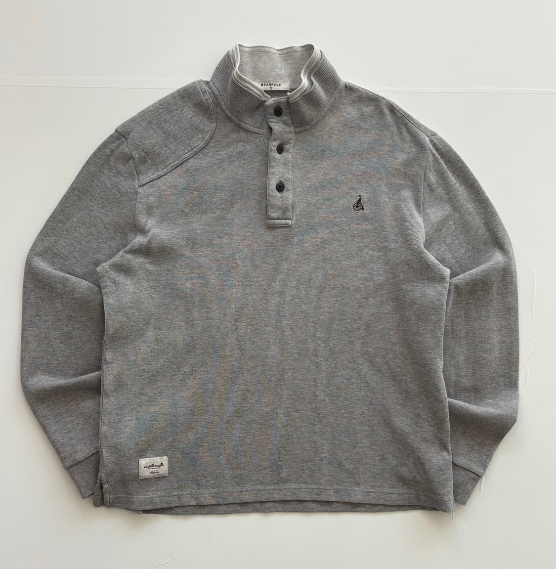 빈폴 엘보 패치 그레이 버튼넥 맨투맨  상품이미지1