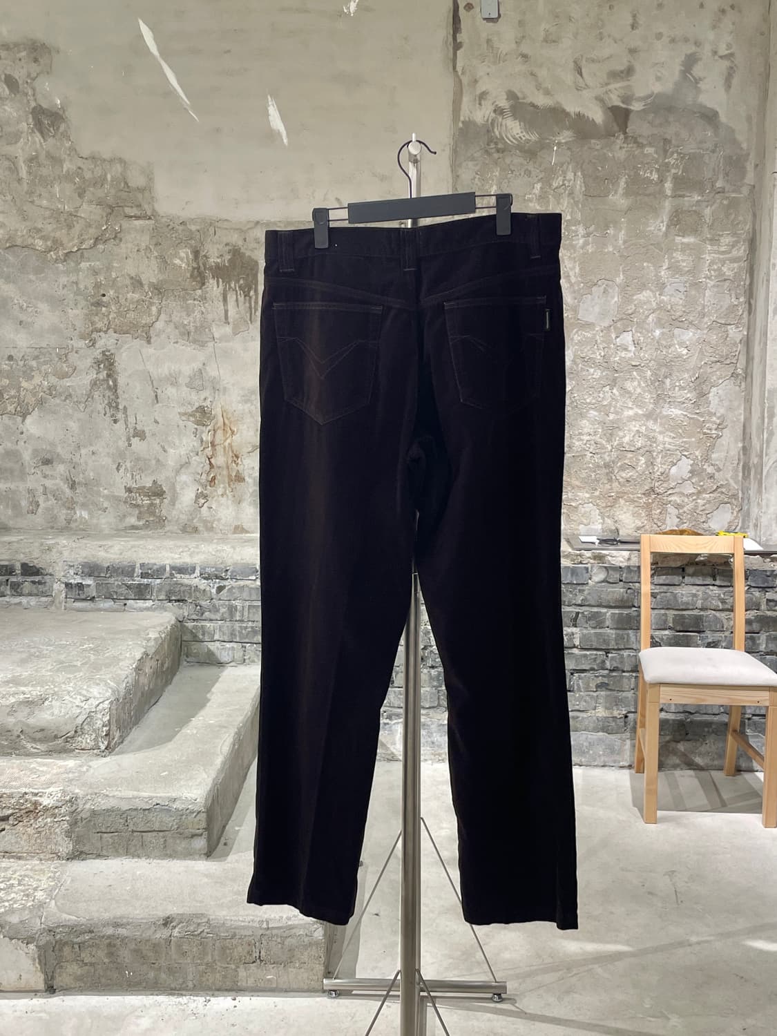 베르사체 클래식 다크 브라운 코듀로이 팬츠 상품이미지6