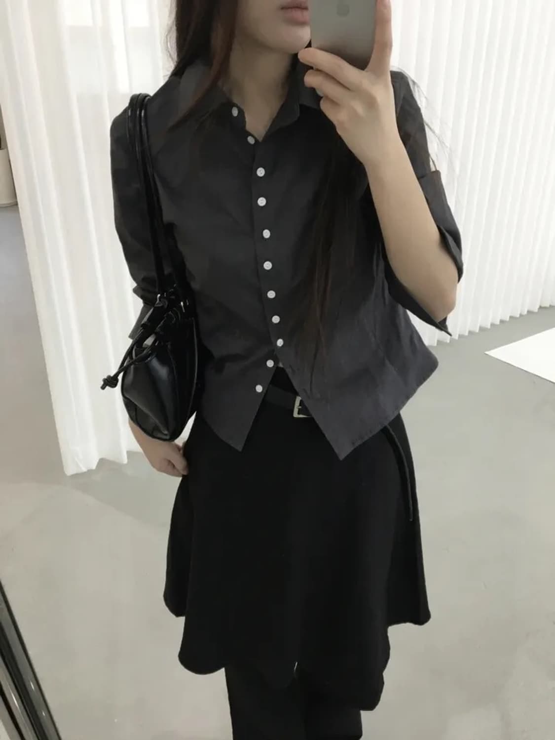 모에버 슬림 올버튼 셔츠 차콜색상 상품이미지2