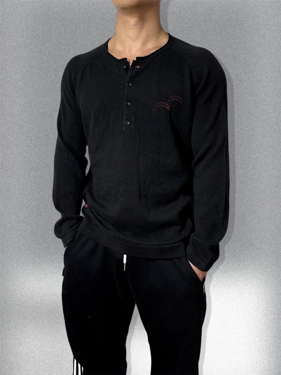 리바이스 00's 블랙 헨리넥 니트 PN8767 상품이미지2