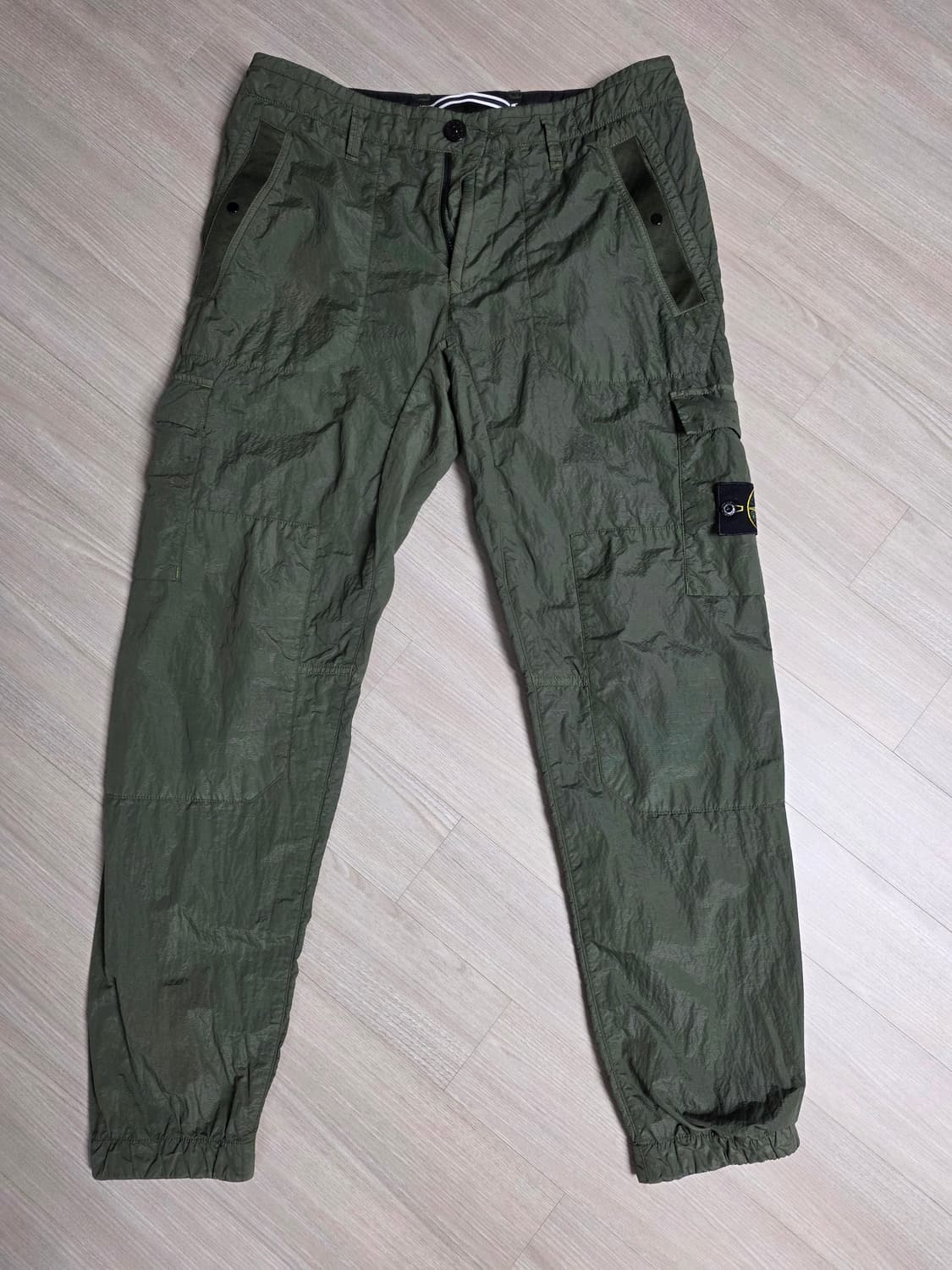 스톤아일랜드 나일론바지 새상품급 상품이미지1