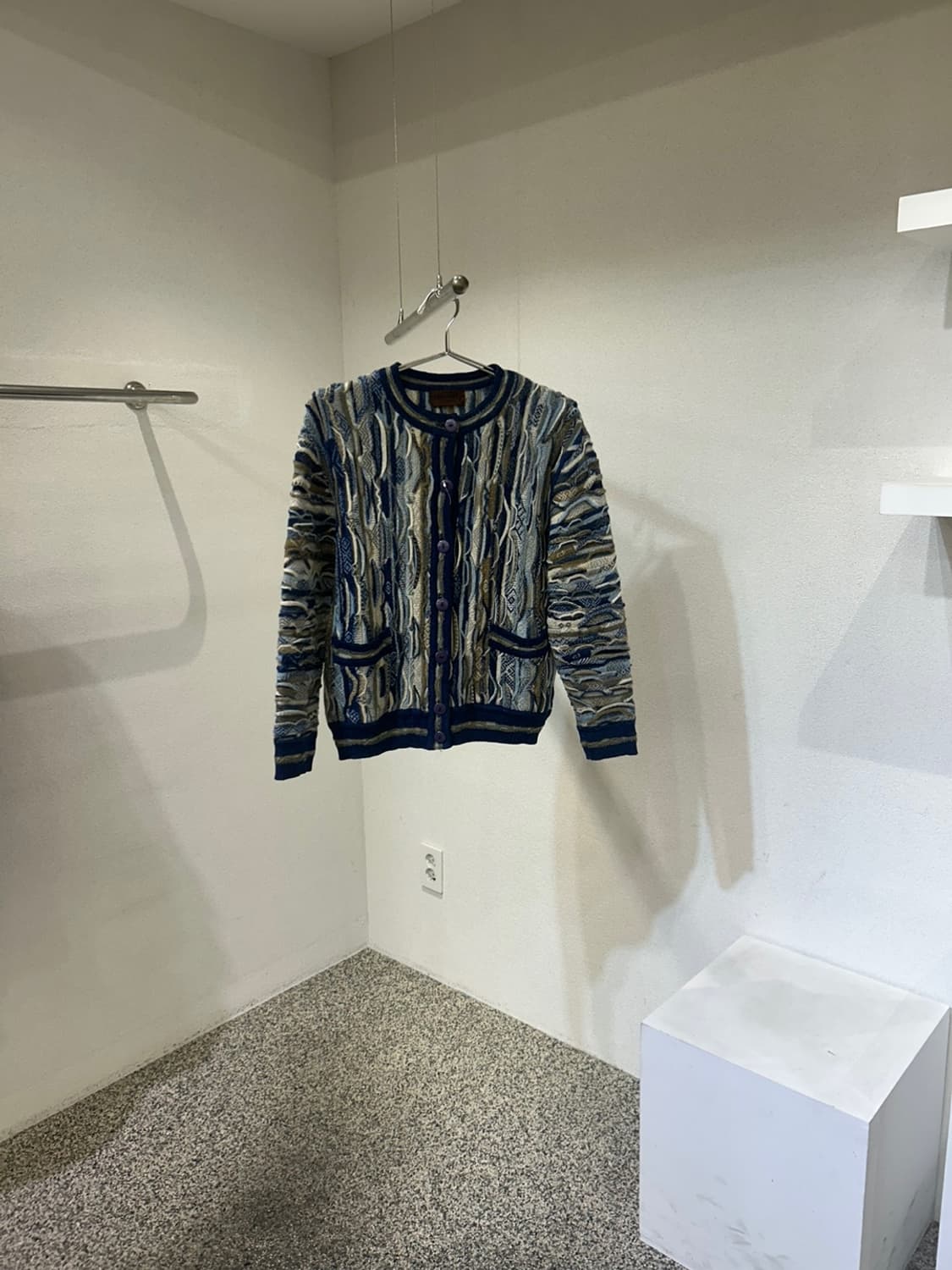 미쏘니 패턴 니트 가디건 상품이미지1