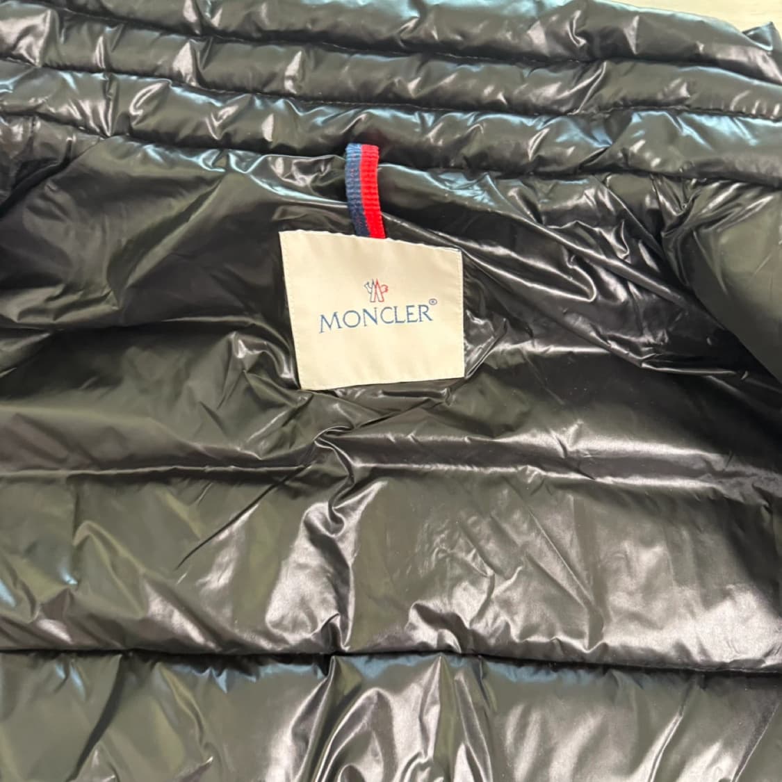 몽클레어 경량패딩 상품이미지2