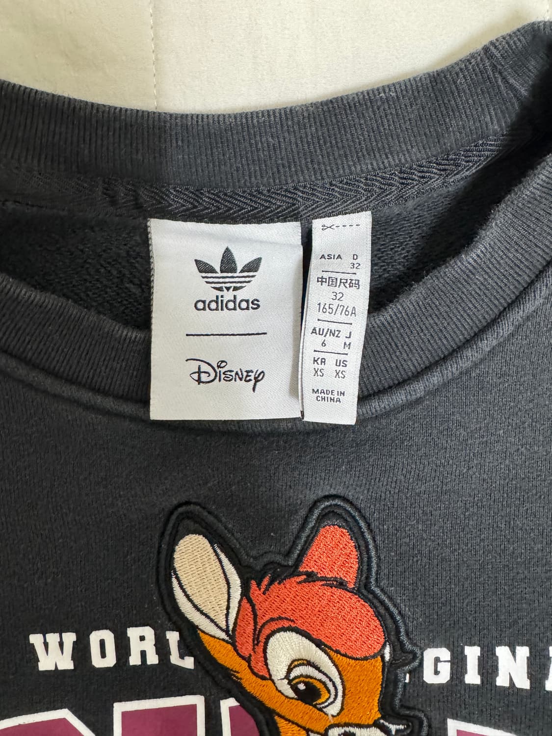 디지니+아디다스 맨투맨 xs 상품이미지3