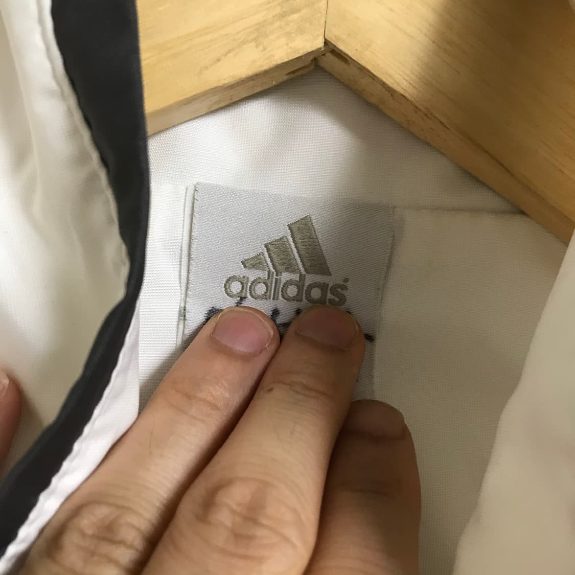 아디다스 흰색 오버핏 바막 상품이미지3