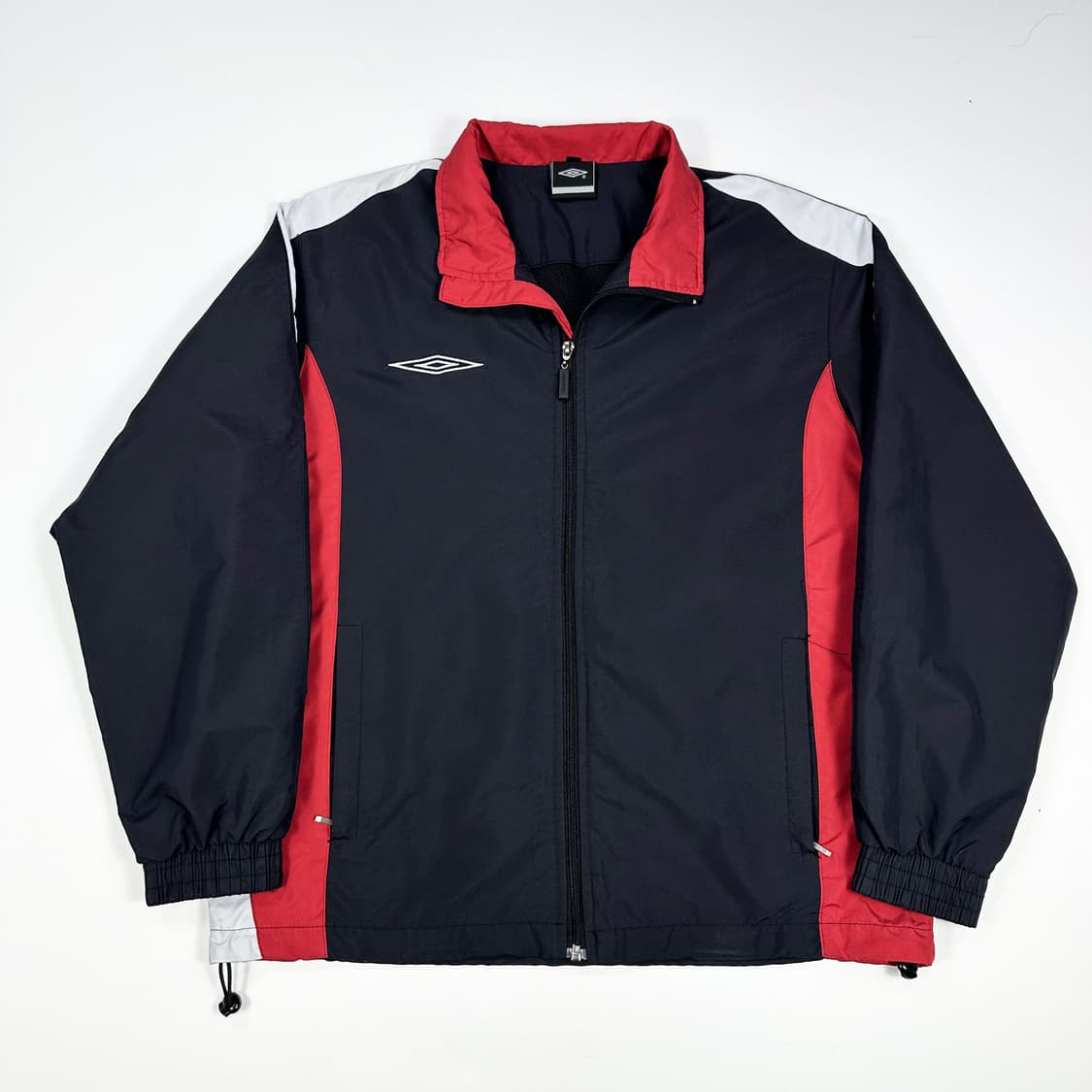 엄브로 블랙 배색 바람막이 자켓 (S) 상품이미지2