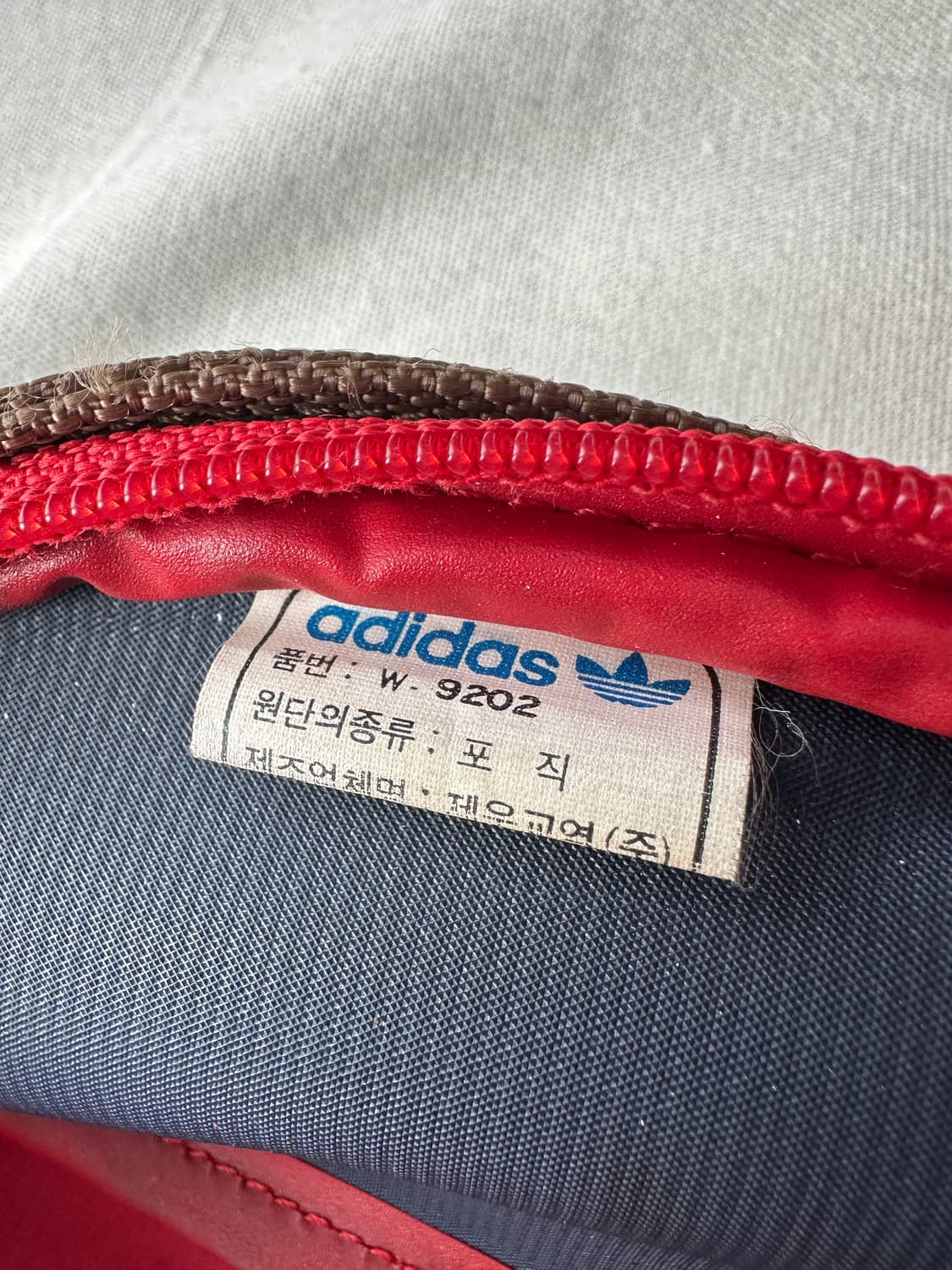 아디다스 오리지널 90s 올드스쿨 웨이스트백 상품이미지7