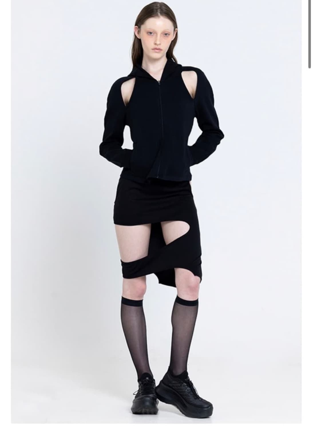 페인츄얼 컷아웃 스커트 상품이미지1