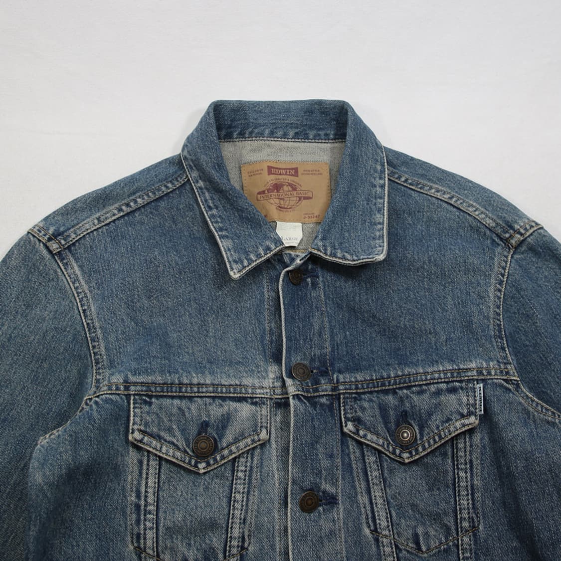 (착용컷) EDWIN 데님 트러커 자켓 (남성용 98) 상품이미지4