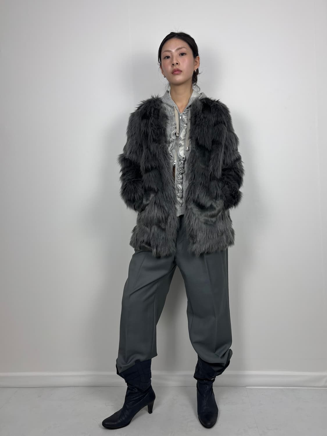 GRAY SOFT FUR JACKET 상품이미지2