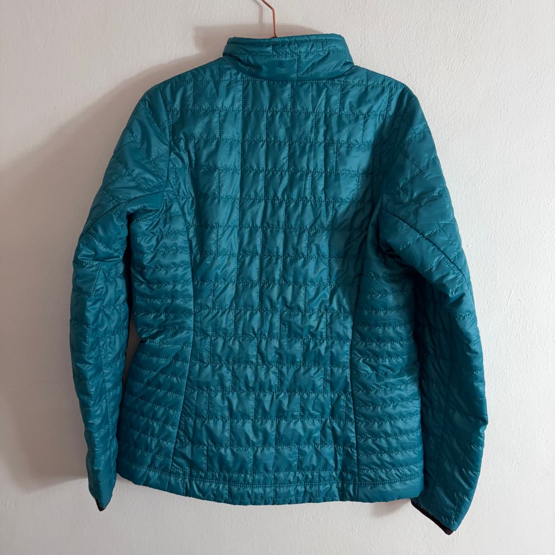 파타고니아 경량패딩 애메랄드(M) 상품이미지2