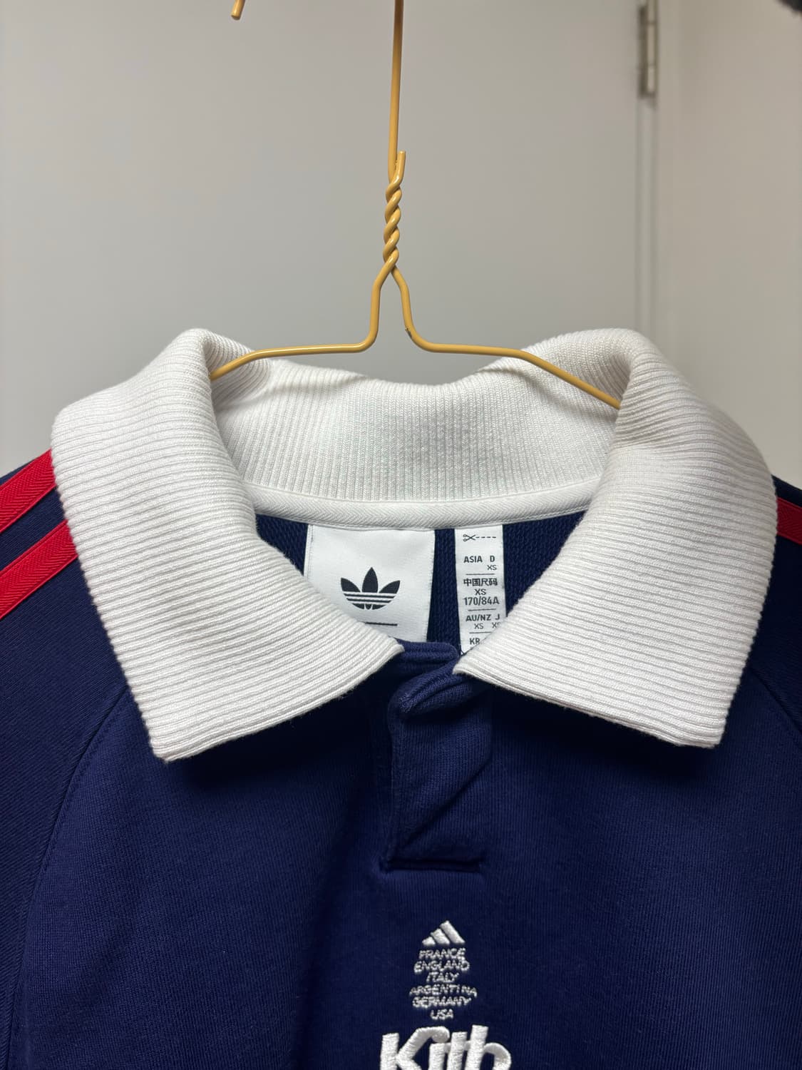Kith Adidas 콜라보 스웻셔츠 상품이미지3