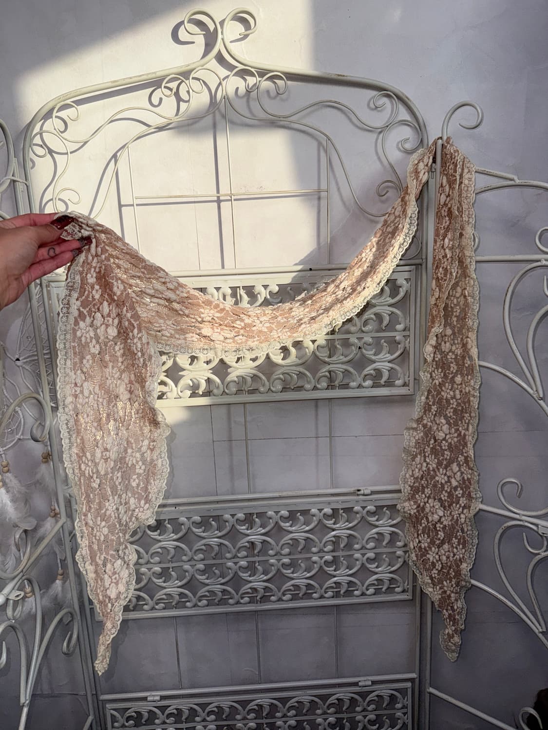 Indi pink floral lace scarf 상품이미지3