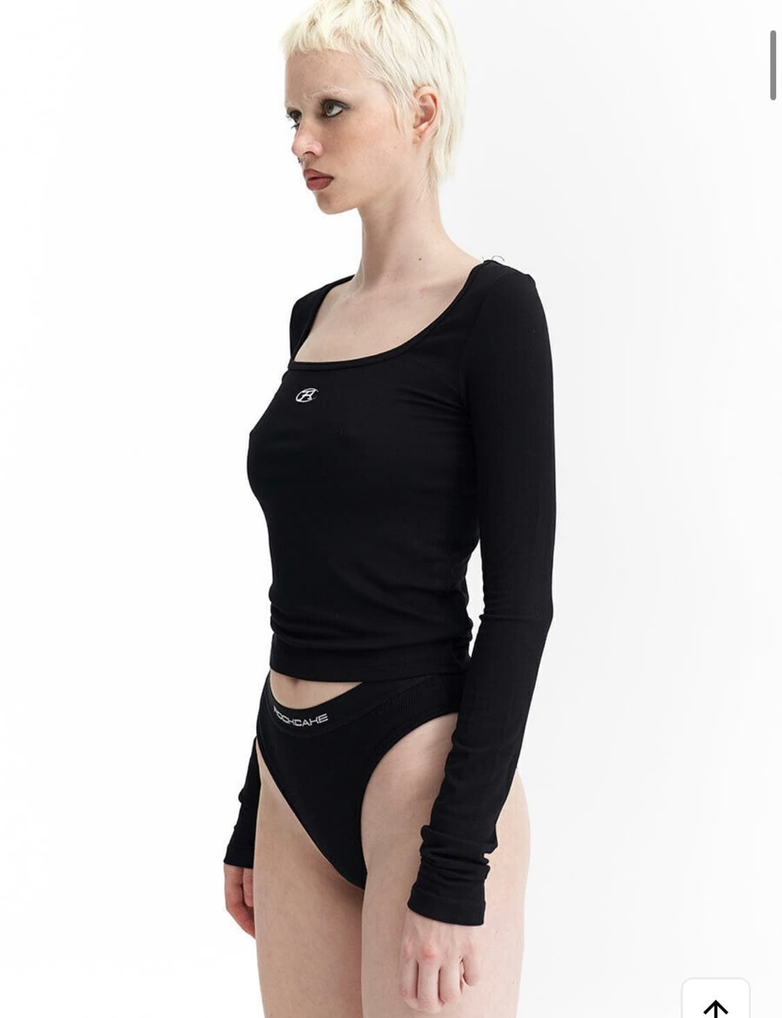 락케이크 Half Moon Square Neck Long Sleeve 상품이미지3