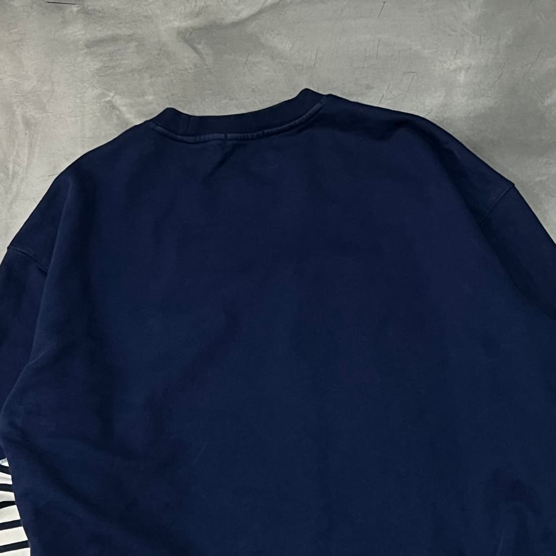  세인트제임스 암패치 맨투맨 y15679 상품이미지5