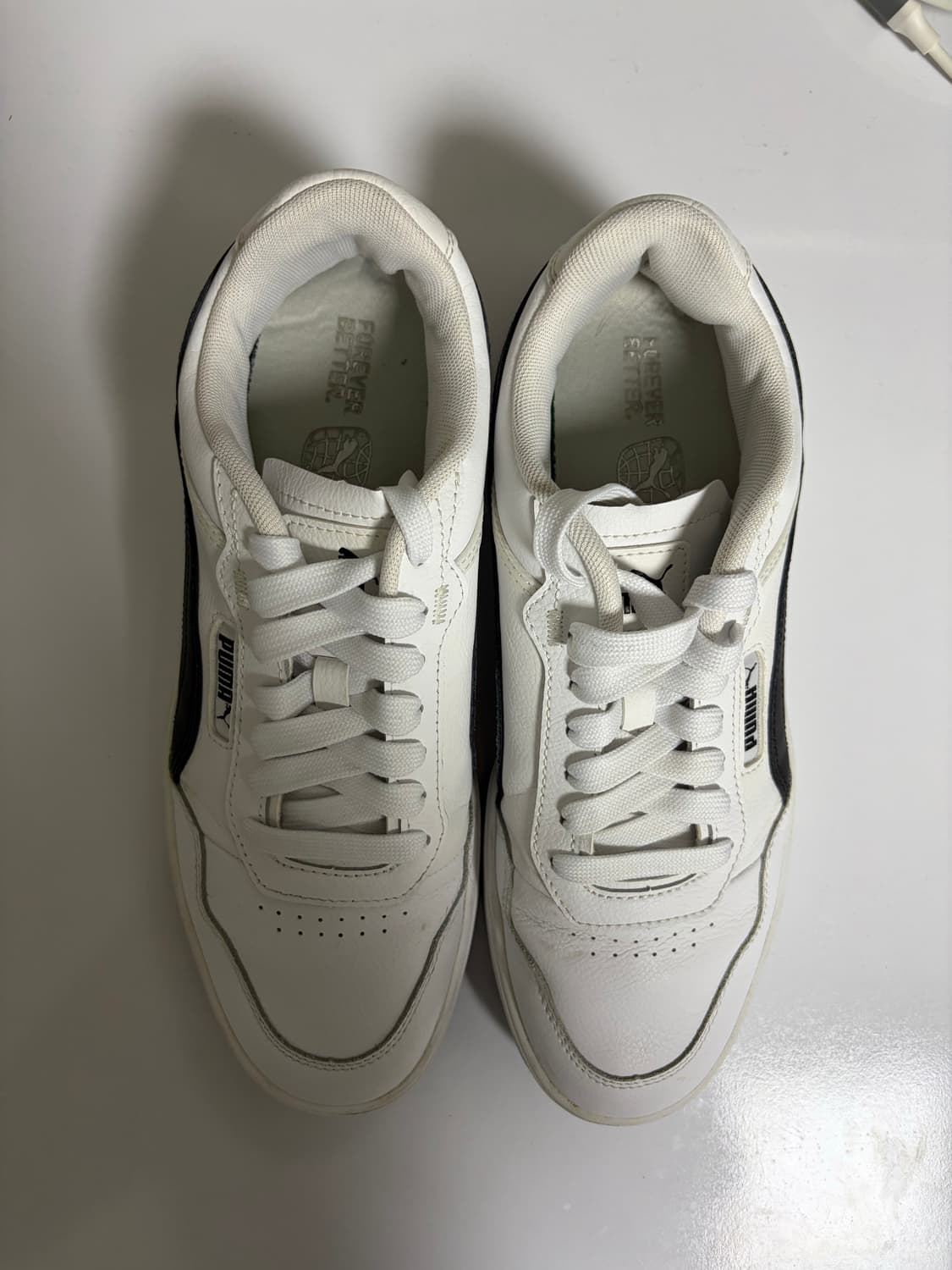 푸마 코트 울트라 화이트 블랙 상품이미지1