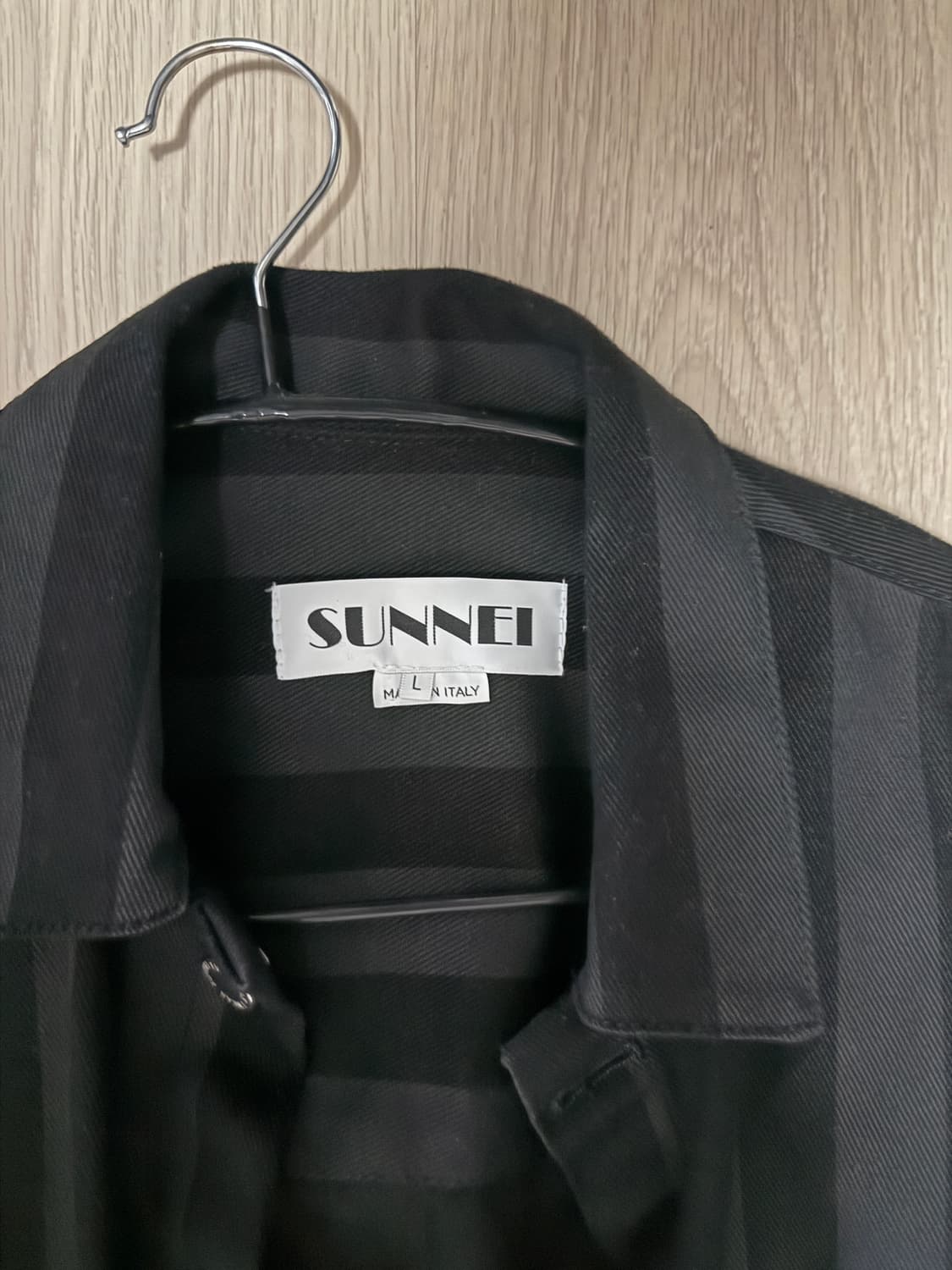 SUNNEI 써네이 블랙 스트라이프 셔츠 자켓 상품이미지3