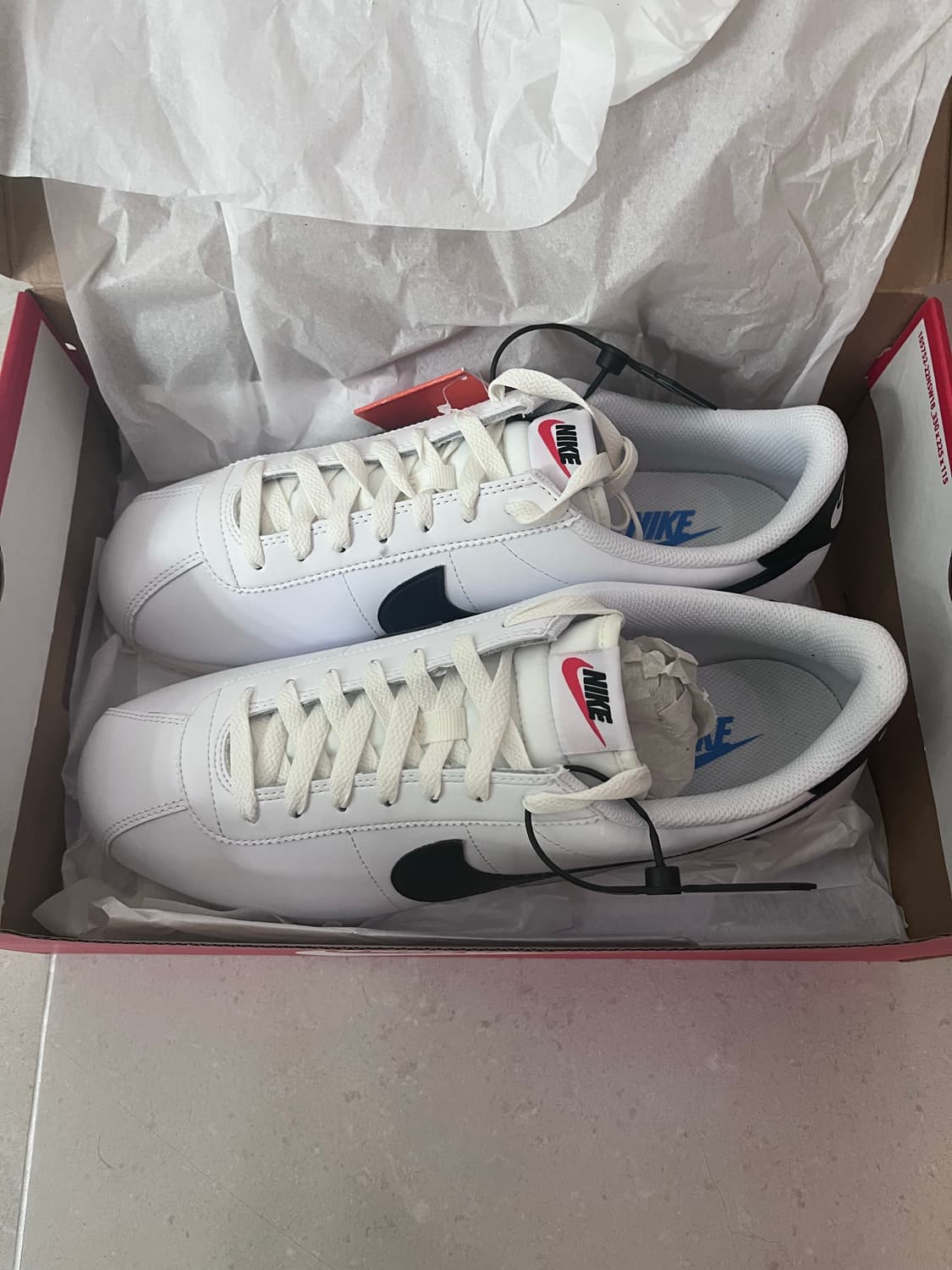 290 코르테즈 새상품 상품이미지1