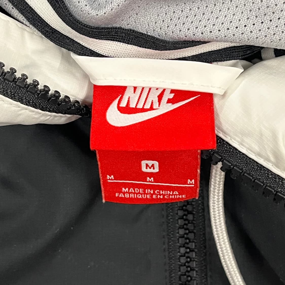 [정품/M] 나이키 바람막이 자켓 블랙 화이트 회색 b10 상품이미지5