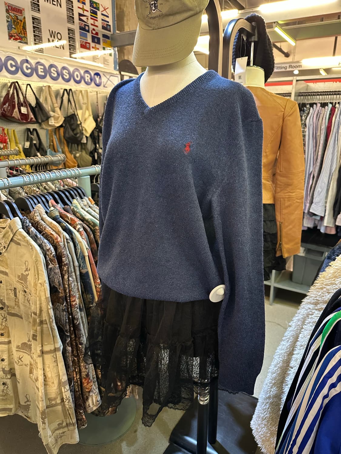 POLO 폴로 네이비 브이넥니트 상품이미지1