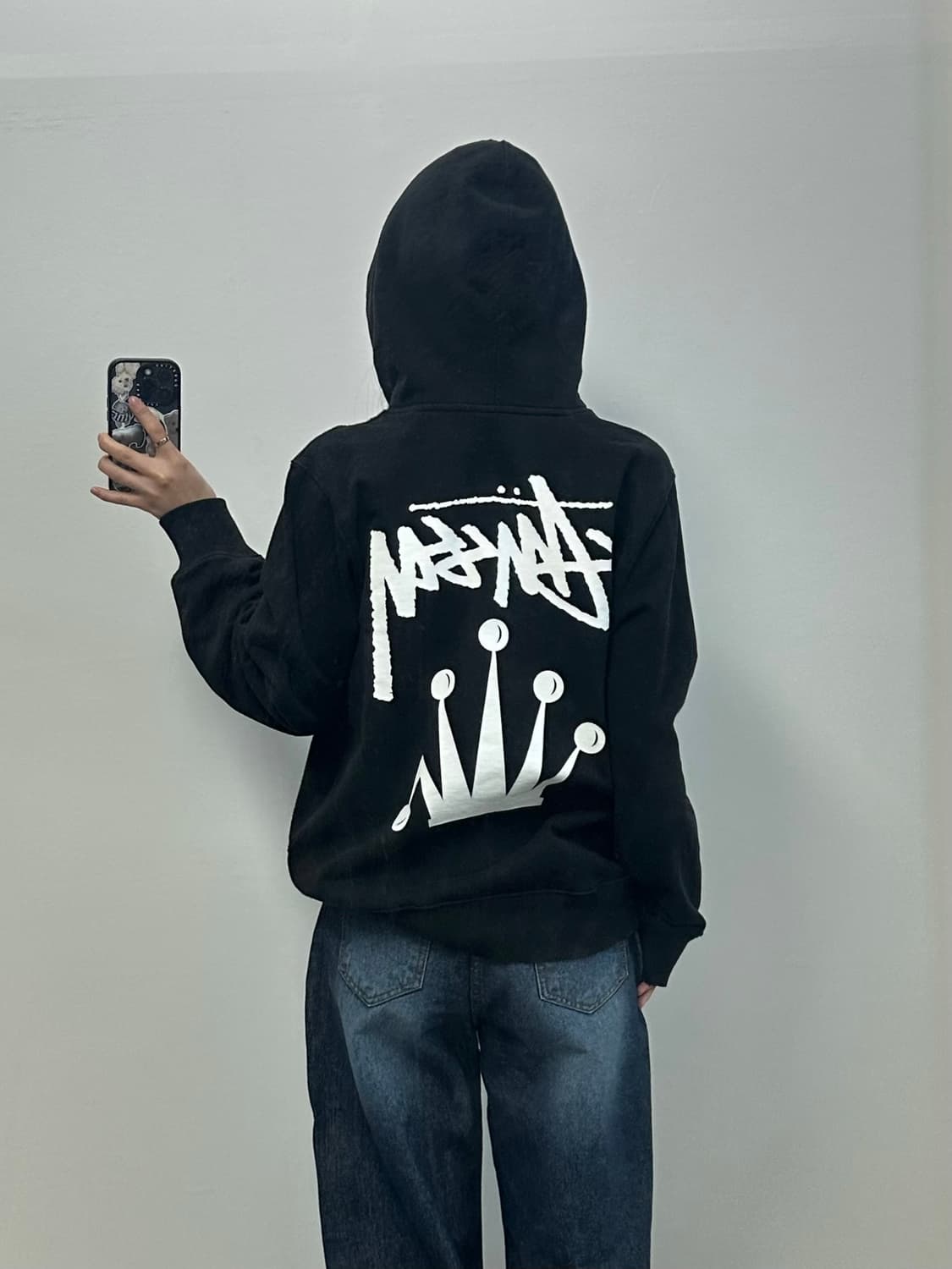 스투시 스탁 크라운 블랙 후드티 상품이미지1