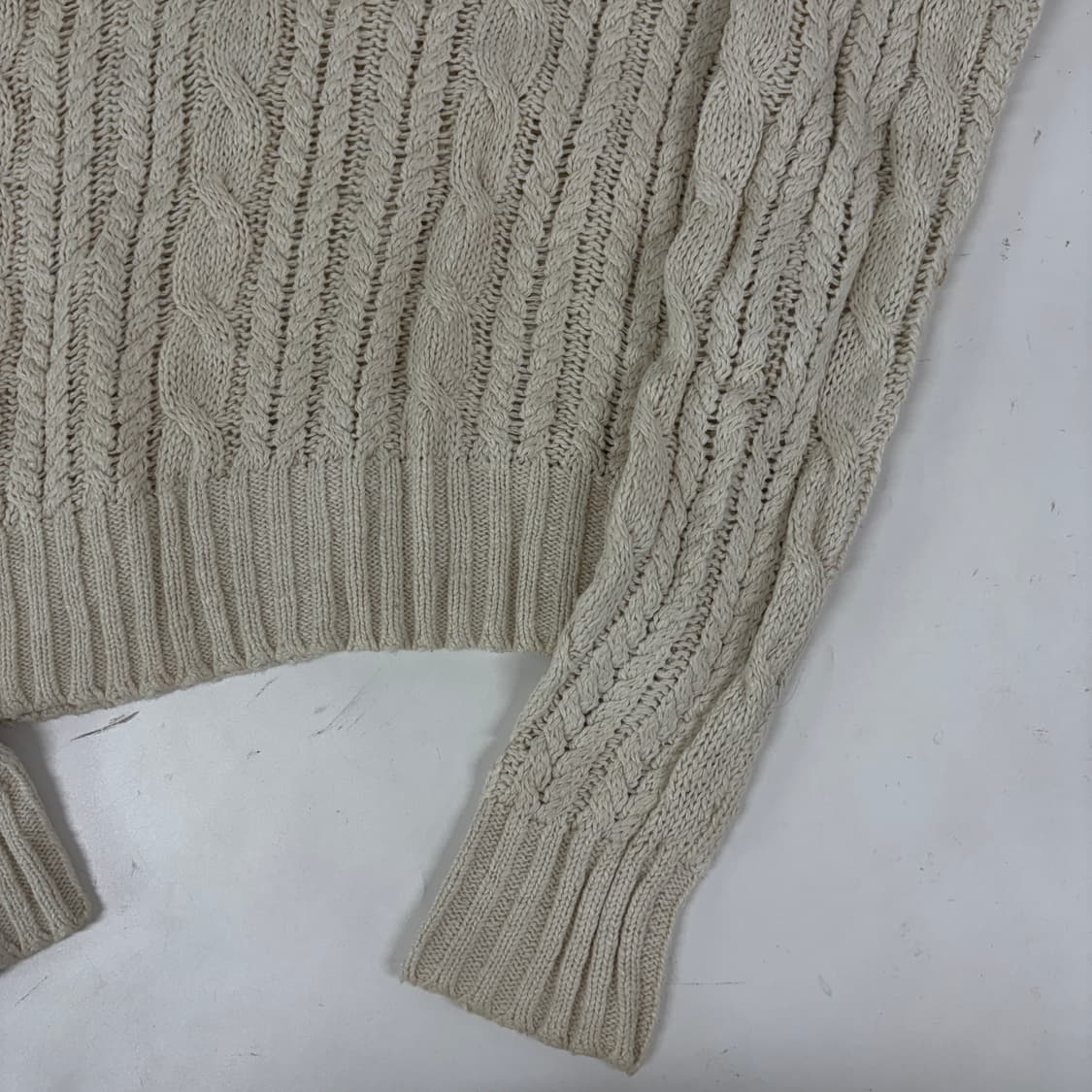 폴로 브이넥 니트  상품이미지5