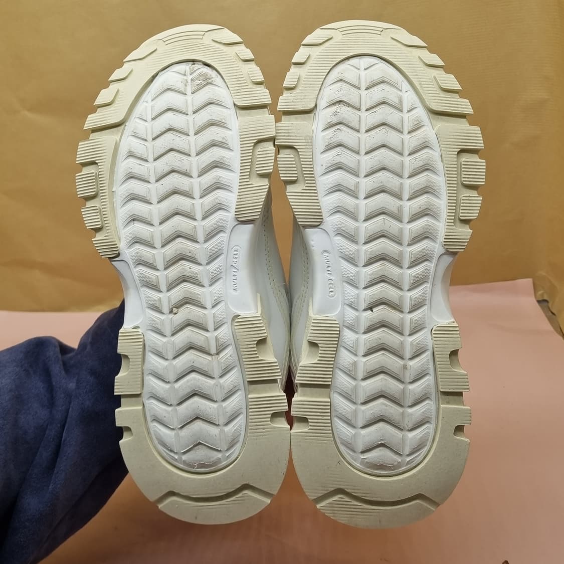 디스커버리익스페디션 여성 운동화240 상품이미지3