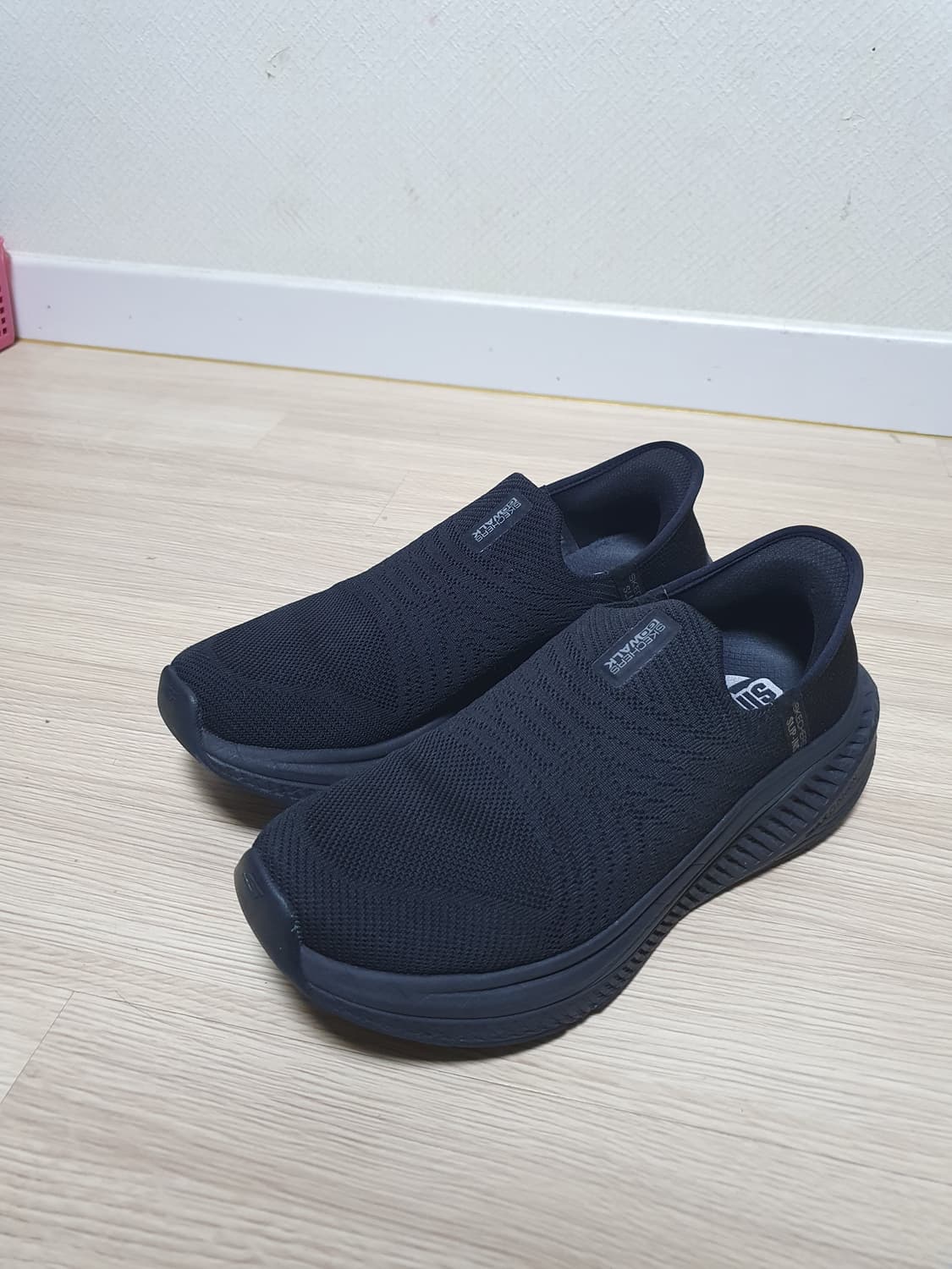 스케쳐스 맥스쿠셔닝 슬립온 270 상품이미지4