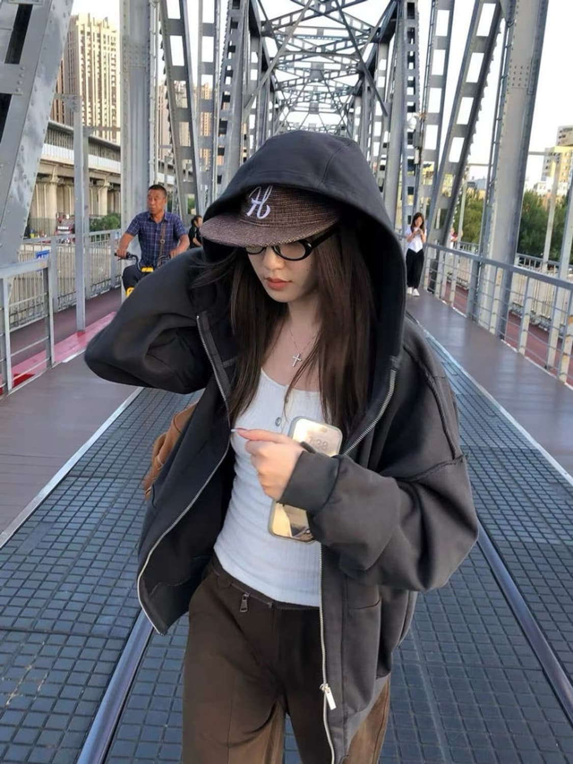 더누베 후드집업 상품이미지1