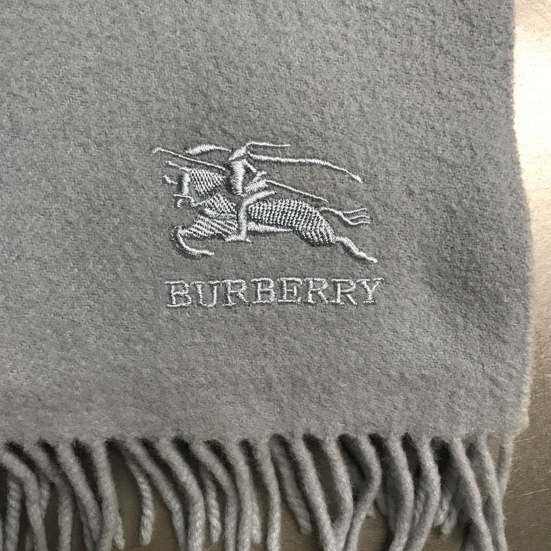 버버리 정품 램스울 머플러 블루 상품이미지4