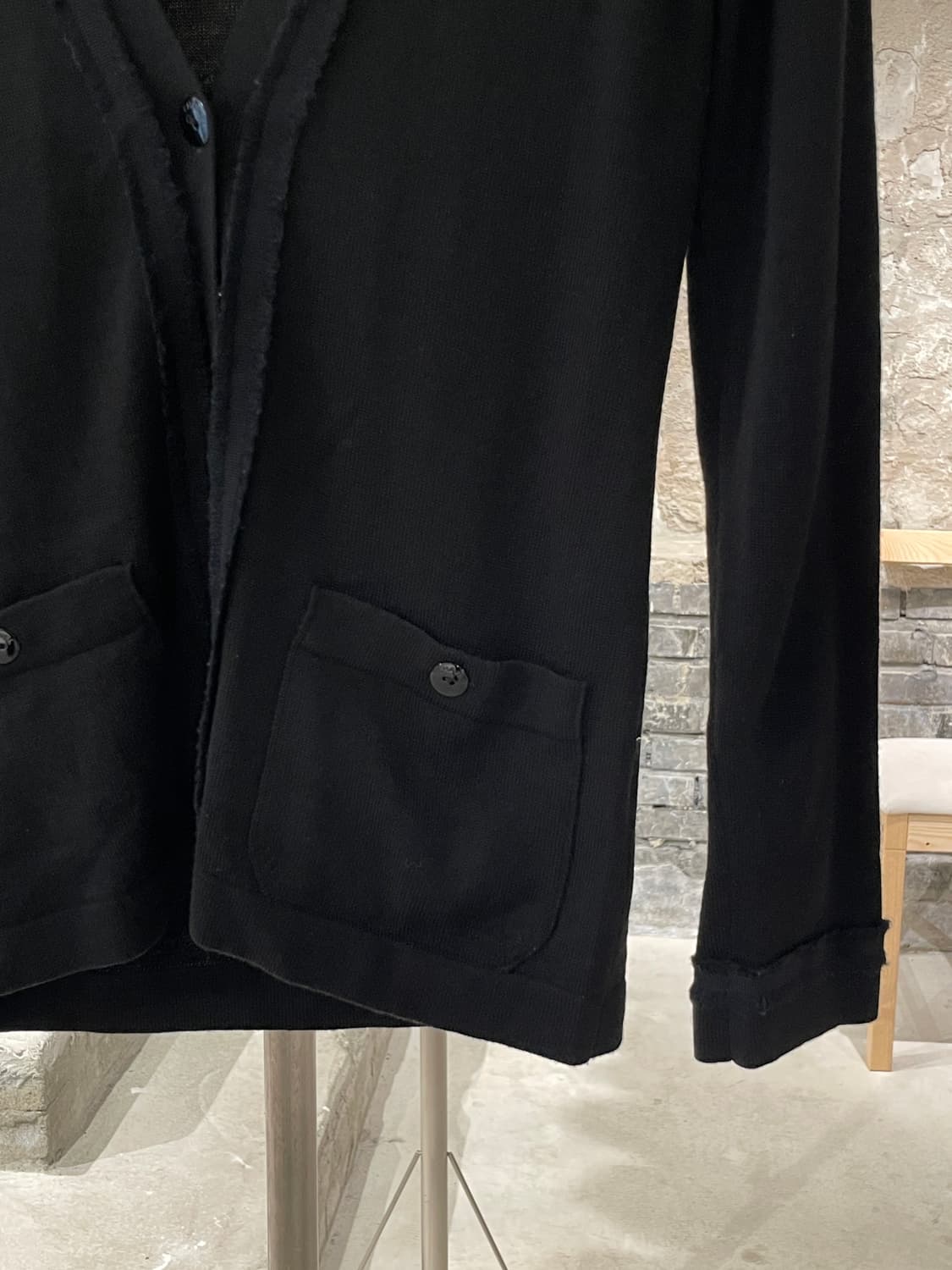 샤넬 유니폼 블랙 패널 울 아칼릭 가디건 상품이미지5