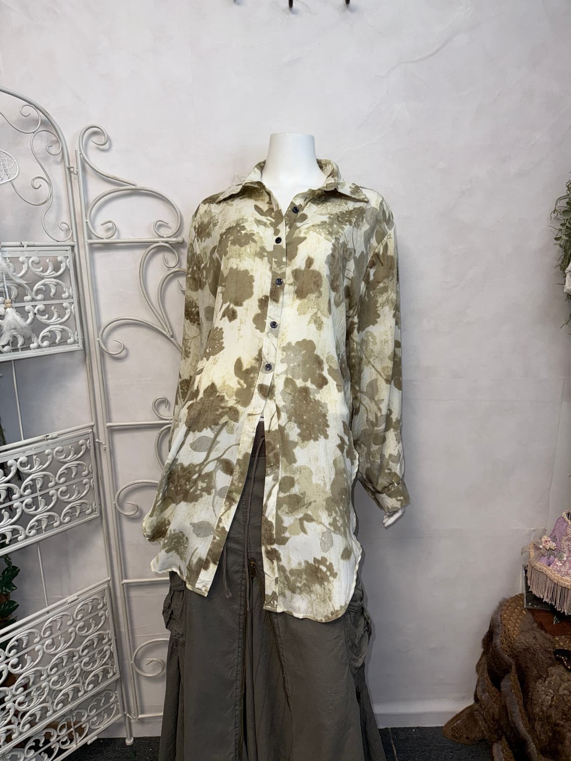Mute brown oriental floral over loose bl 상품이미지4