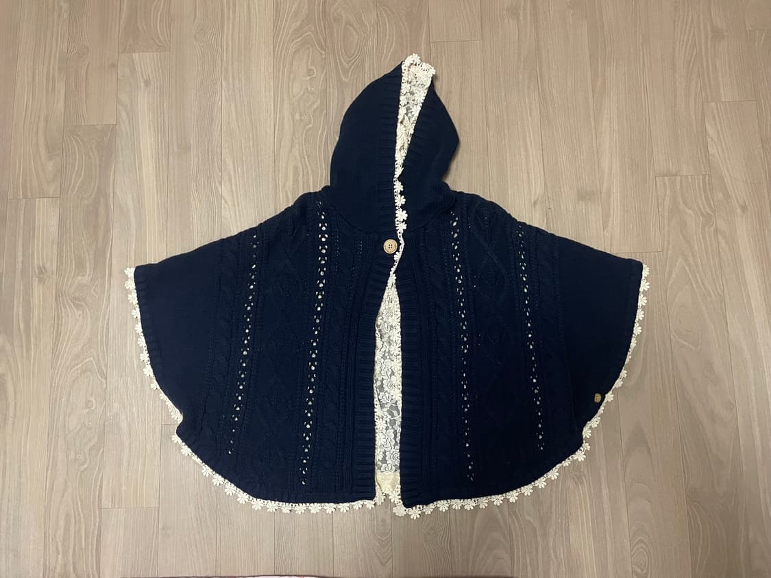 어스뮤직 네이비 케이프 리버시블 레이스 모리걸 페어리 화이트 상품이미지5