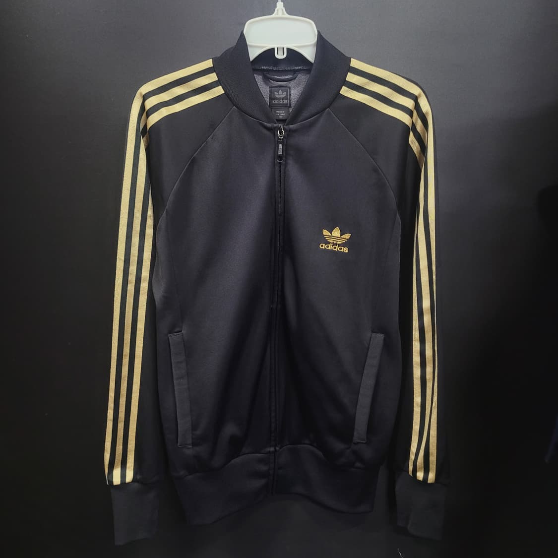 아디다스 불꽃 파이어버드 검금 블랙 골드 트랙탑 져지  상품이미지1