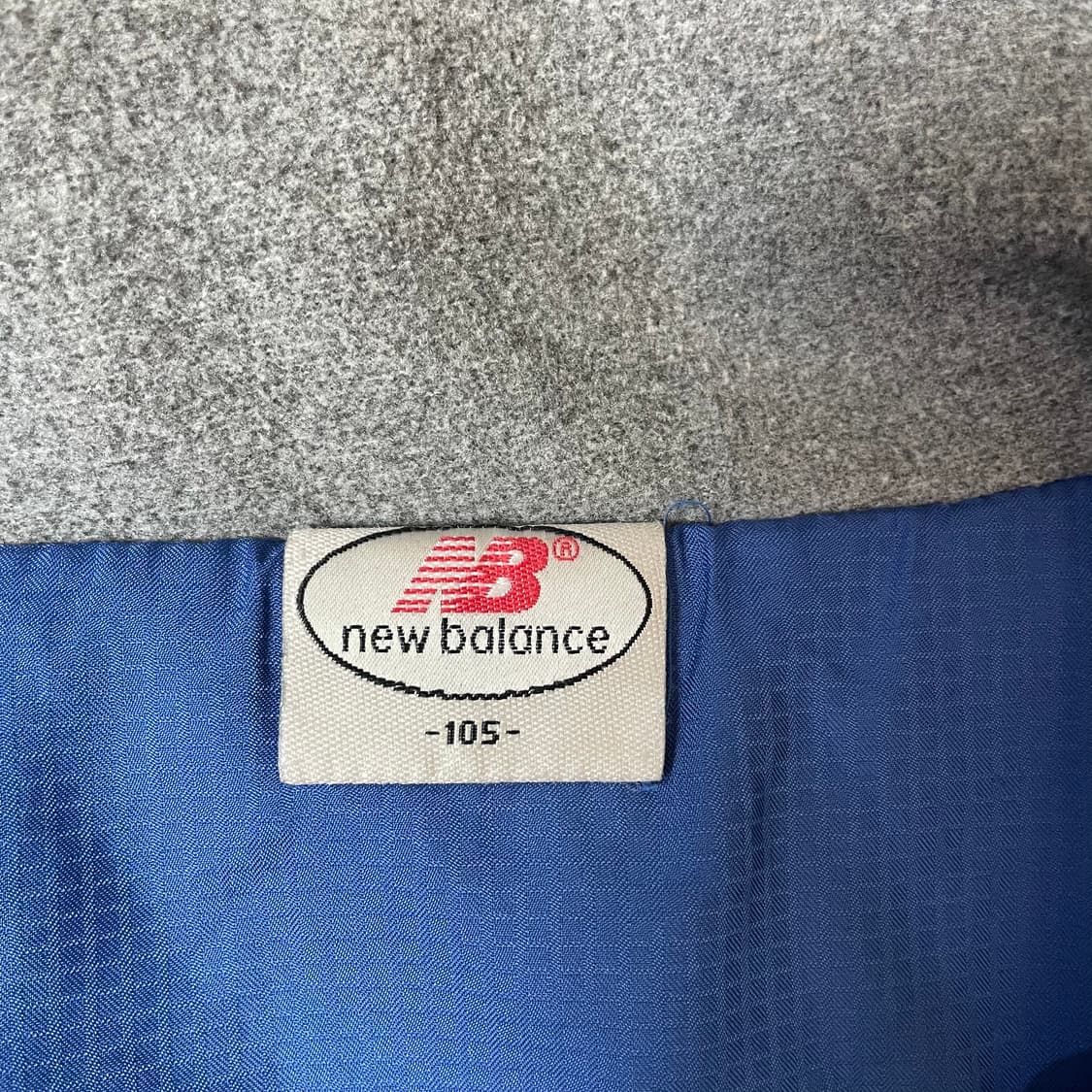 뉴발란스 미니로고 올드스쿨 블루 배색 바람막이 105 상품이미지4
