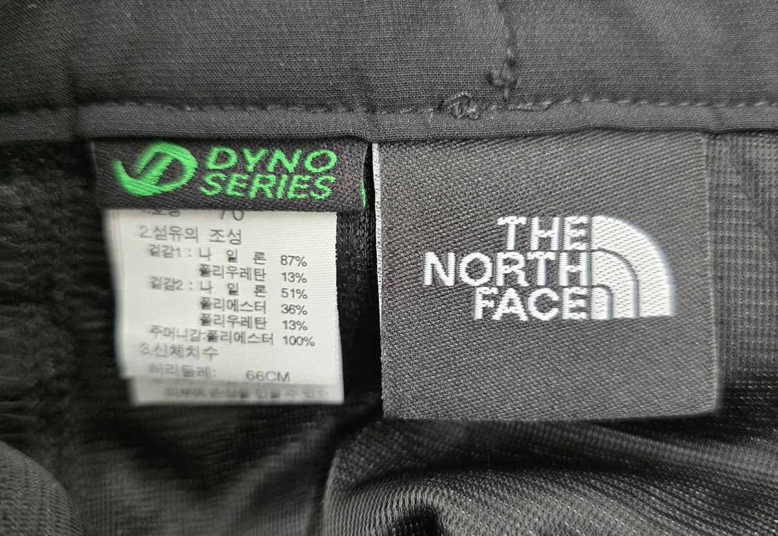노스페이스 여성 아웃도어바지.새상품급.   
싸이즈 26 상품이미지8