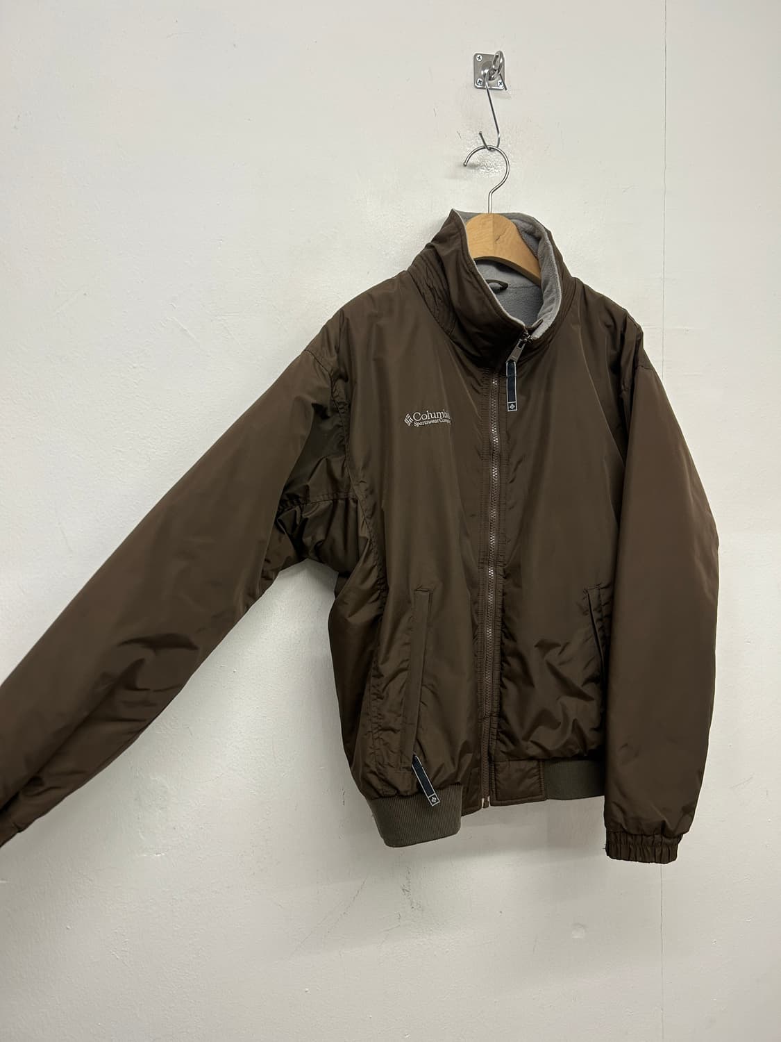 컬럼비아 브라운 바람막이 점퍼 상품이미지3