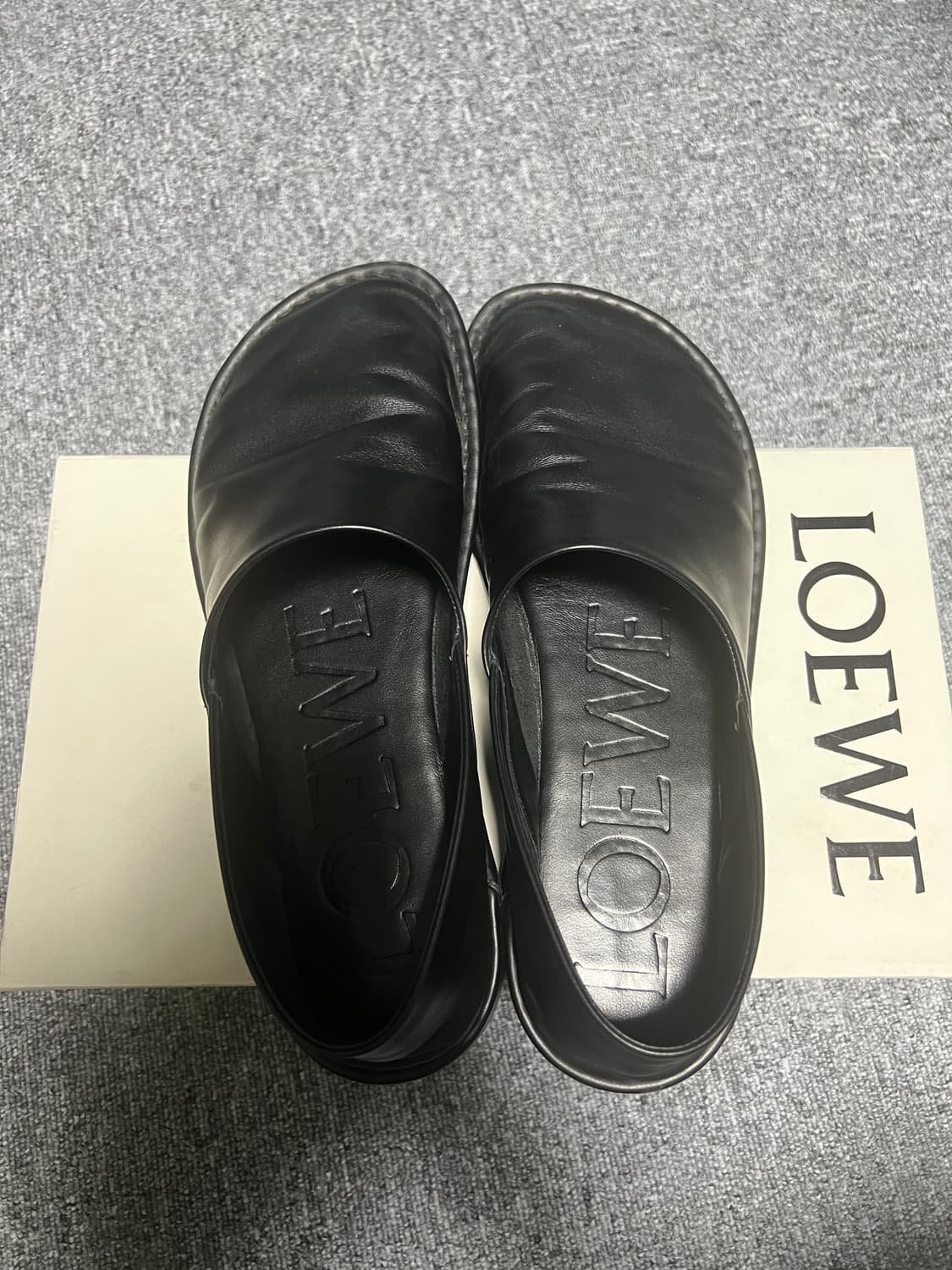 로에베 폴리오 (42) 상품이미지4