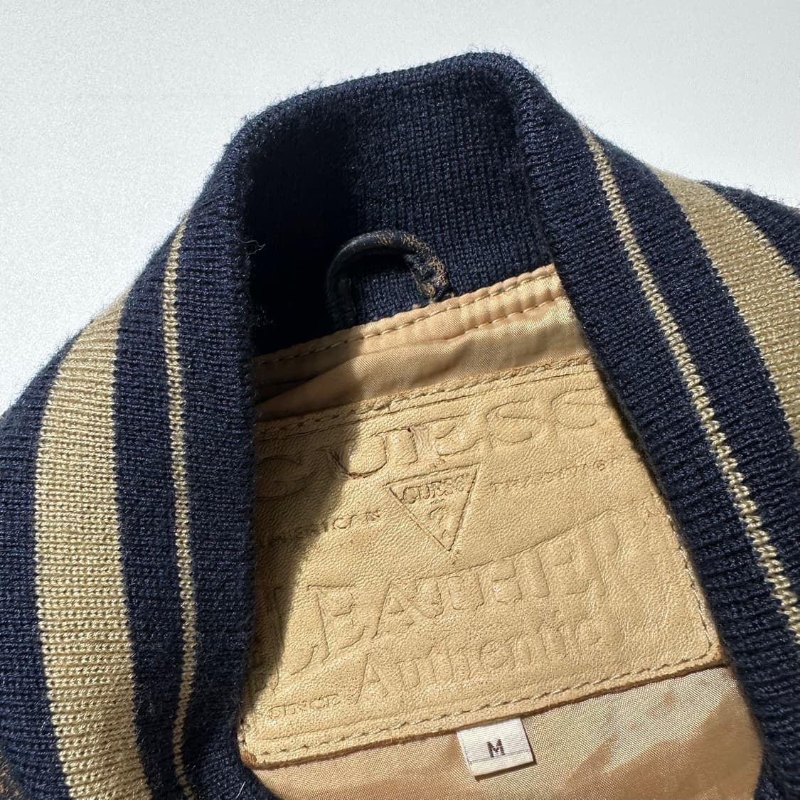 90‘s 게스 레더 바시티 자켓 상품이미지5