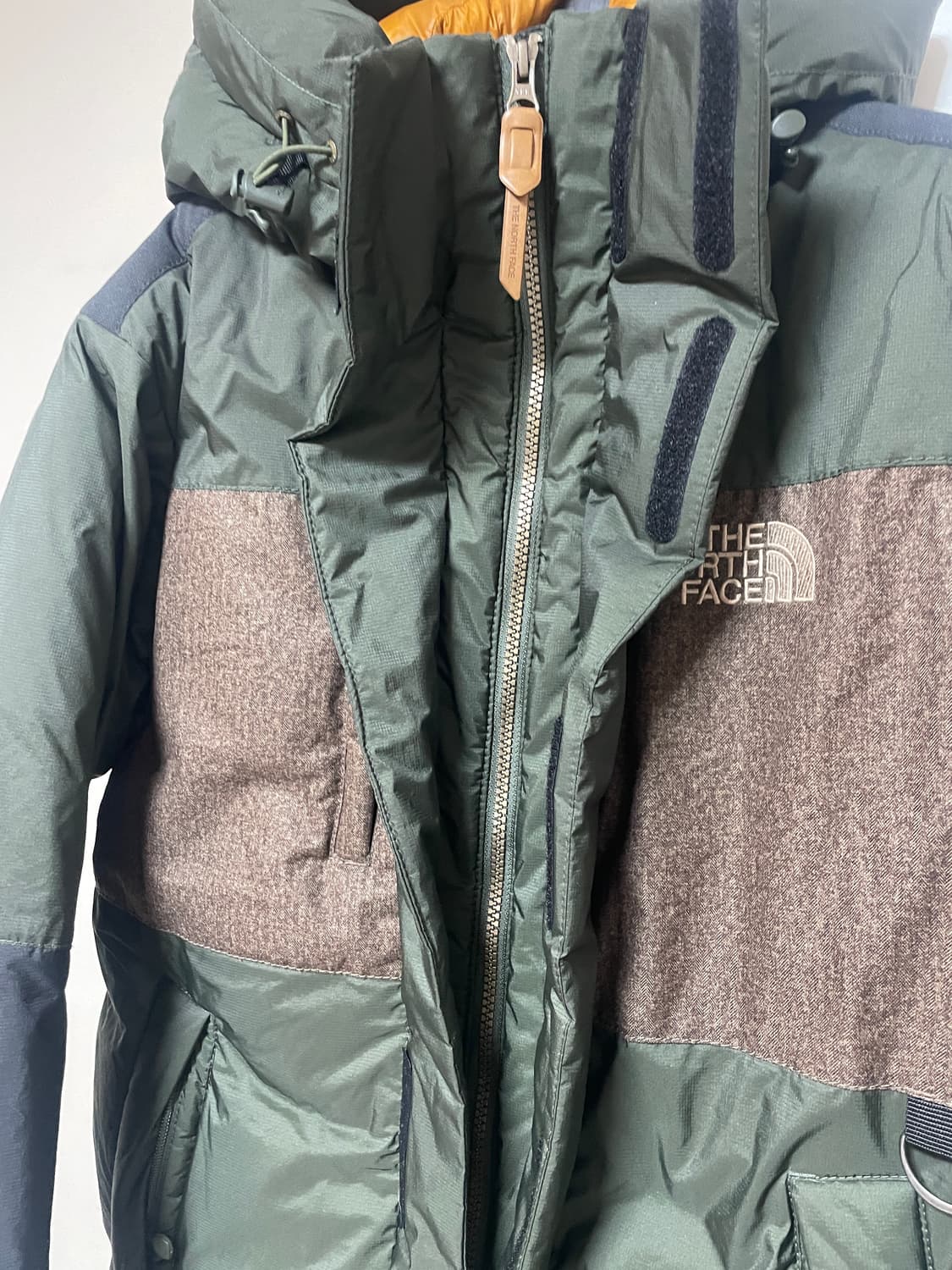 노스페이스 화이트라벨 파이오니아 다운 점퍼 90사이즈 상품이미지6