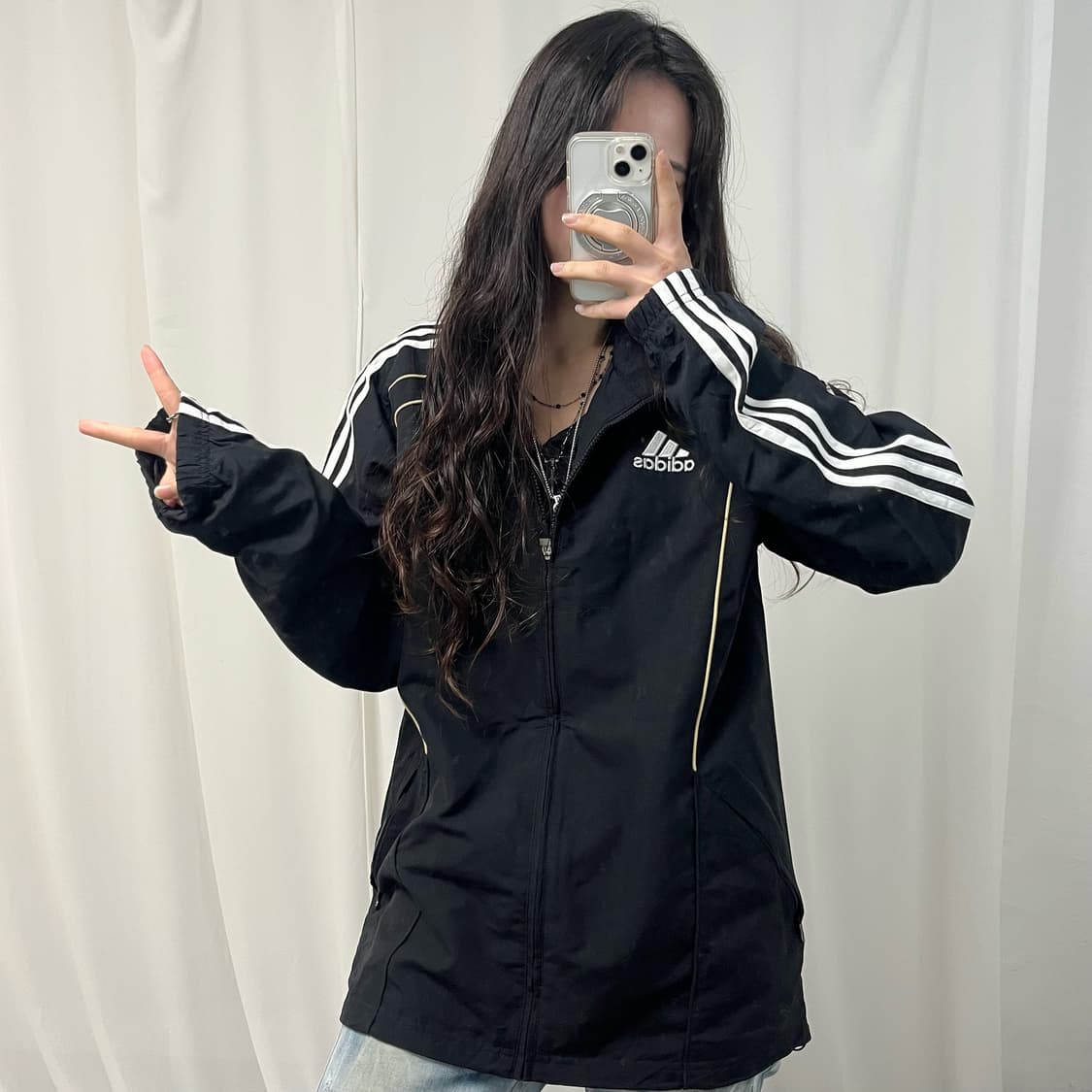 Adidas Black Windbreaker  상품이미지2