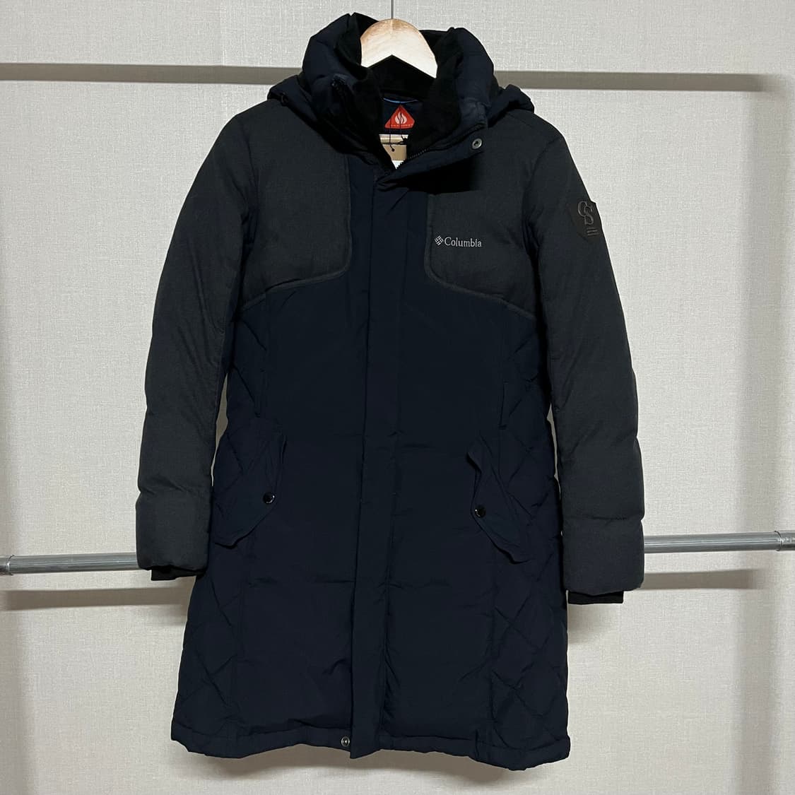컬럼비아 블랙 여성 롱패딩 M 상품이미지1