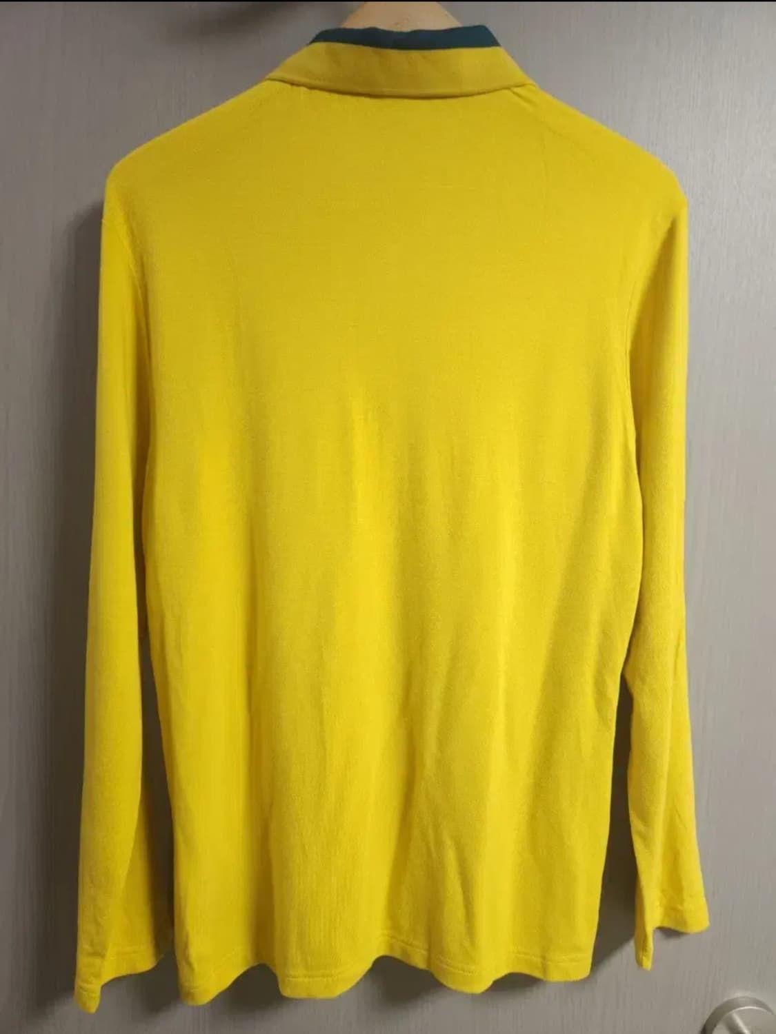 새상품] 코오롱 얇은 긴팔 카라티, L 상품이미지5