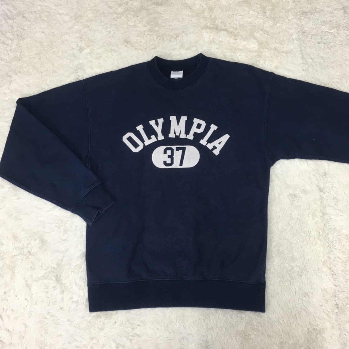 아웃스탠딩 올림피아 맨투맨 BB19 상품이미지1