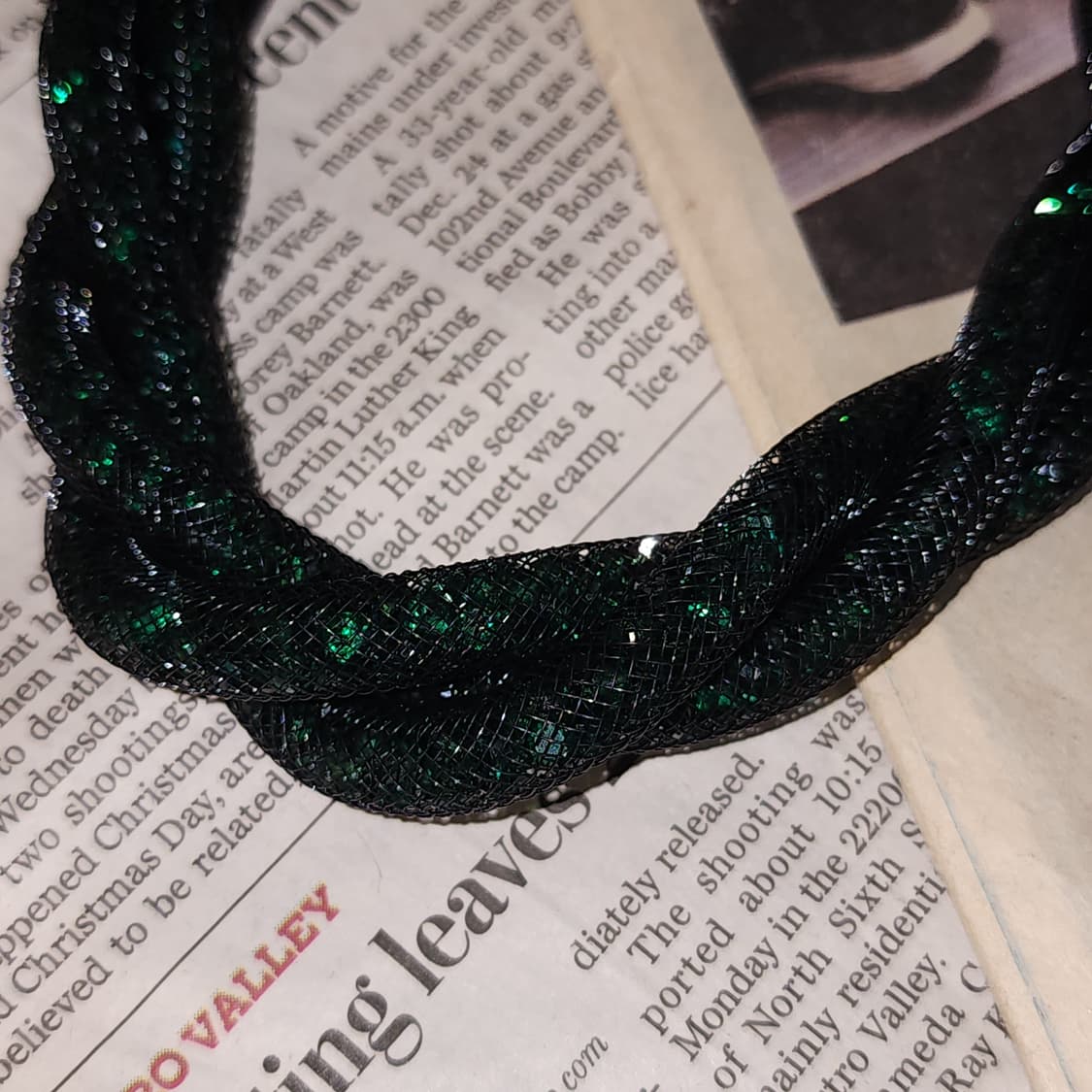 90s 프랑스 빈티지 쥬얼리 에메랄드 트위스트 초커 빈티지 목걸이 상품이미지5