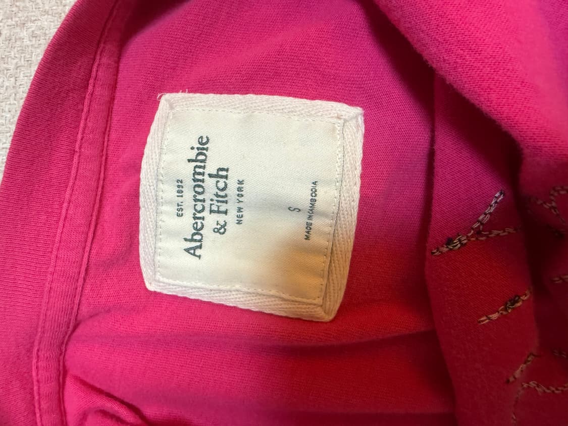 아베크롬비 핑크 딱붙 반팔티 상품이미지5