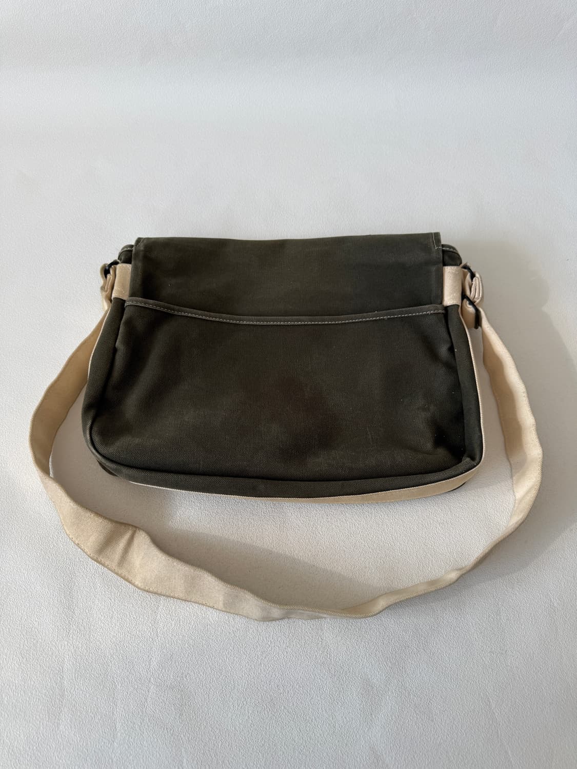 마지언타이틀(mazi untitled) 헤비 캔버스 크로스백 상품이미지4