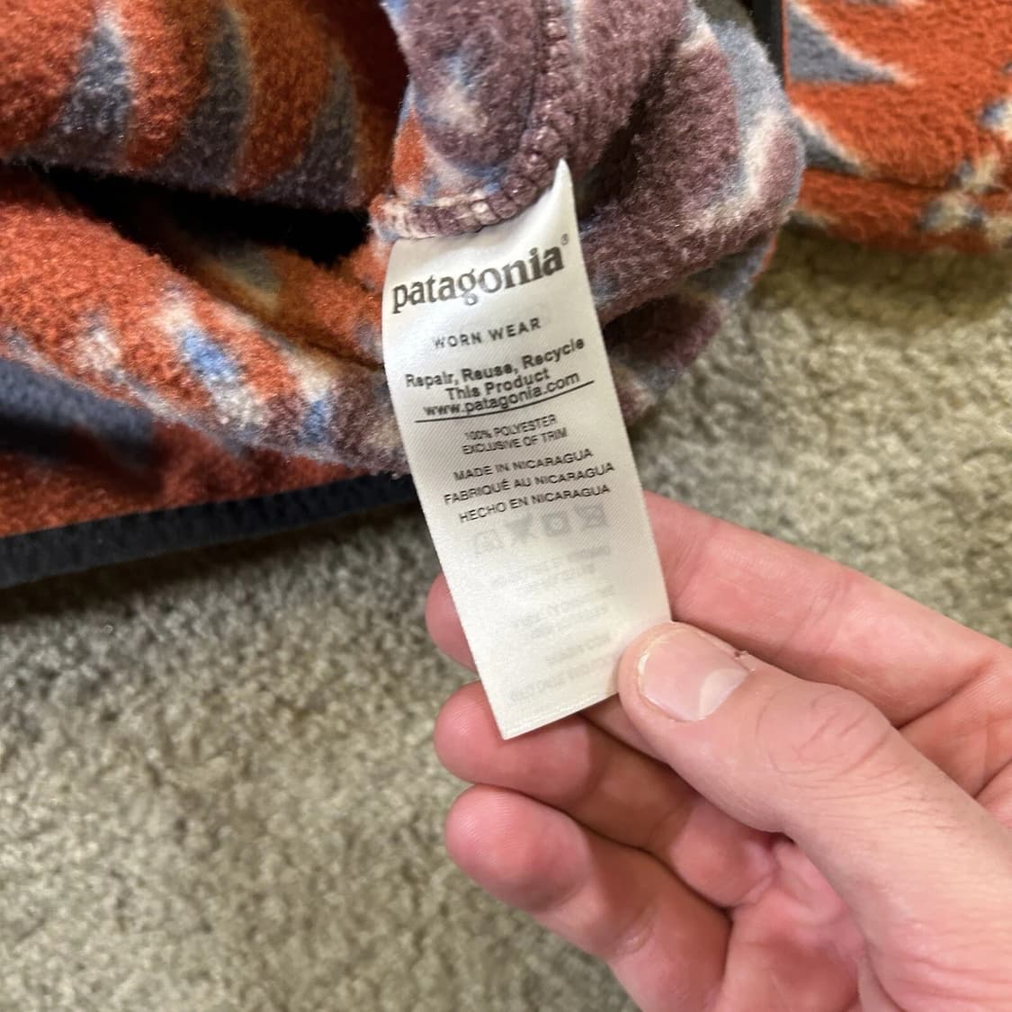 15FW 파타고니아 신칠라 스냅-T 오렌지멀티/그레이 아즈텍 패턴 상품이미지3