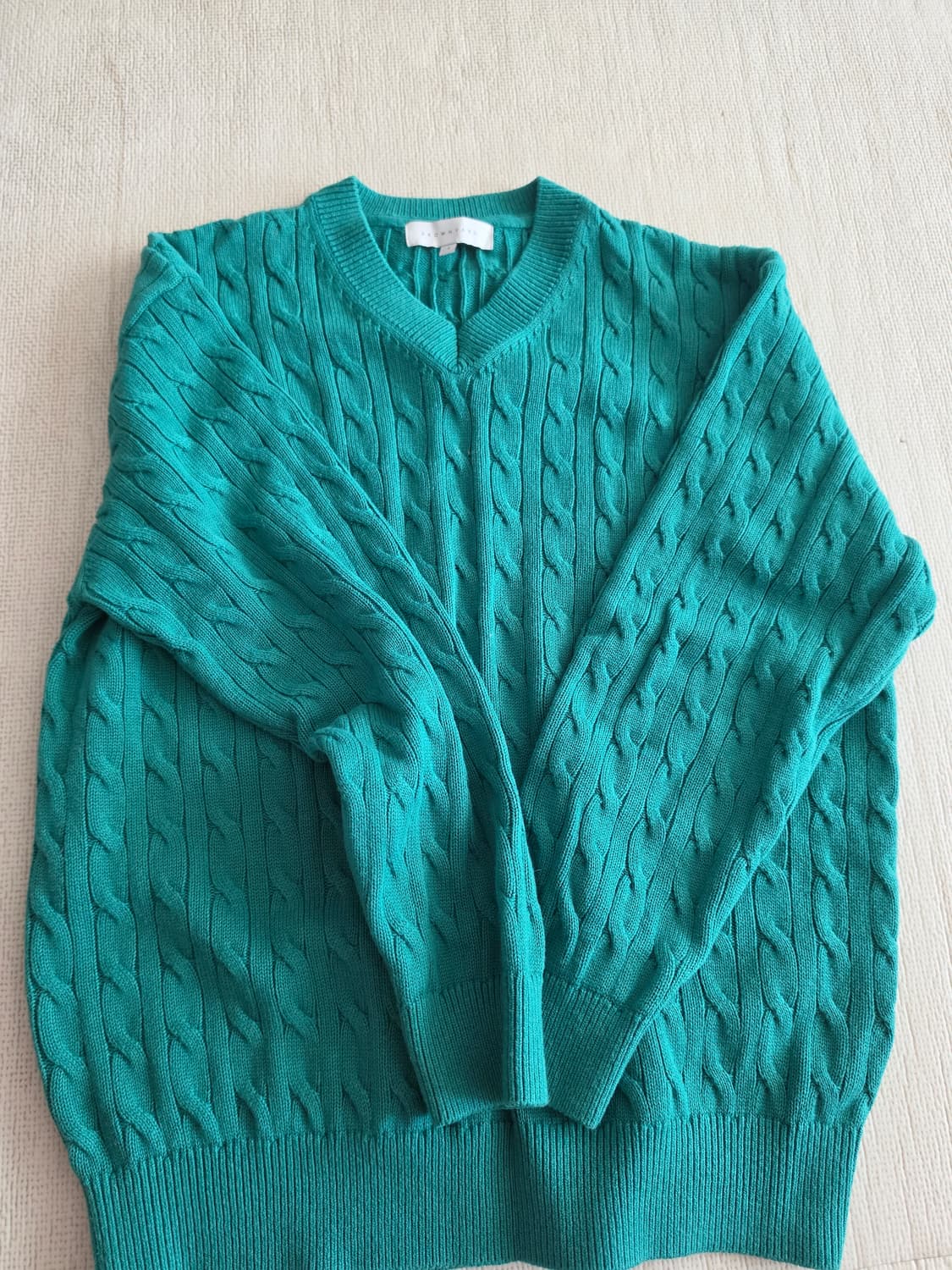 브라운 야드 케이블 니트 4사이즈 판매합니다 상품이미지1